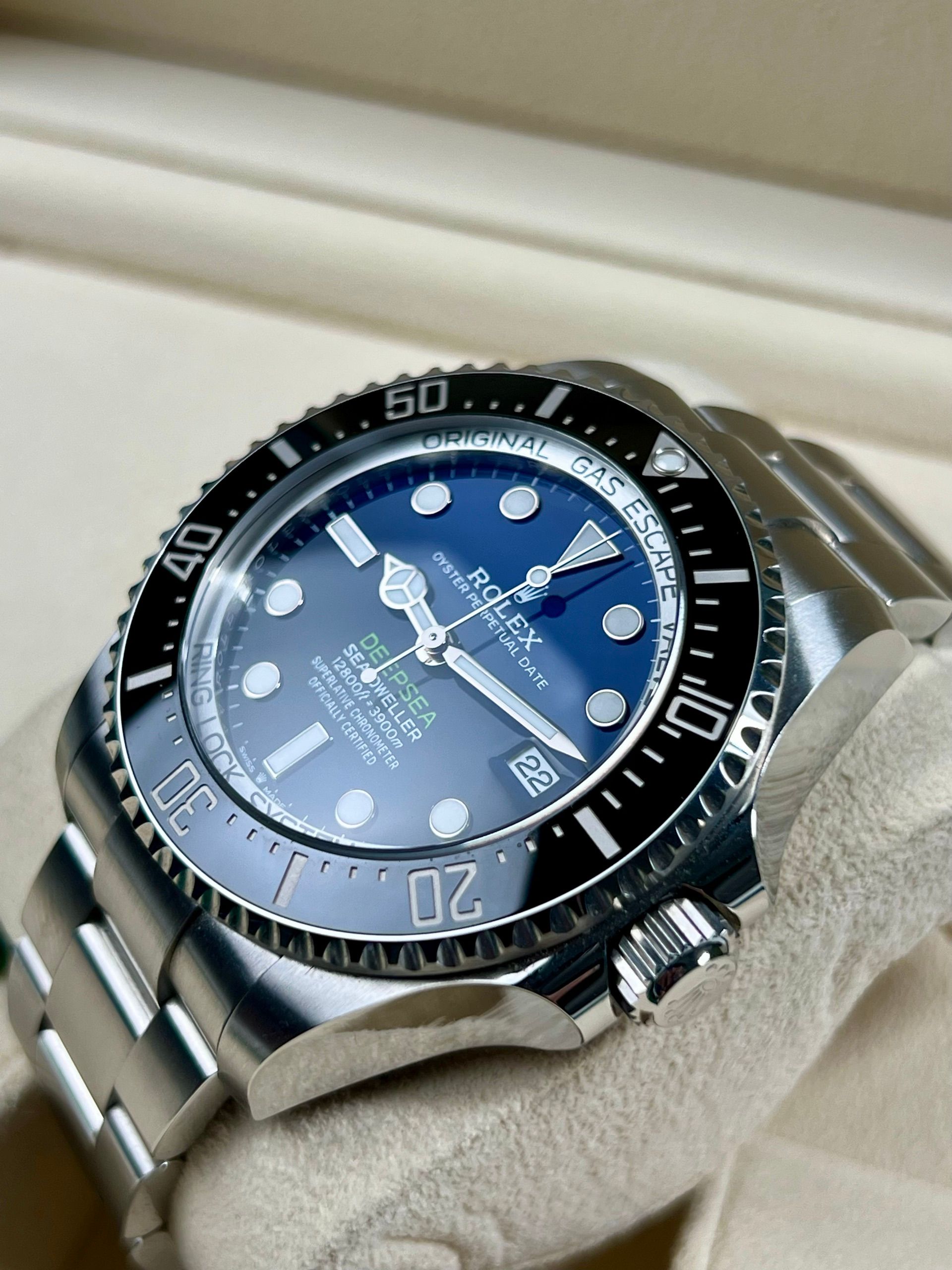 Rolex — 6
