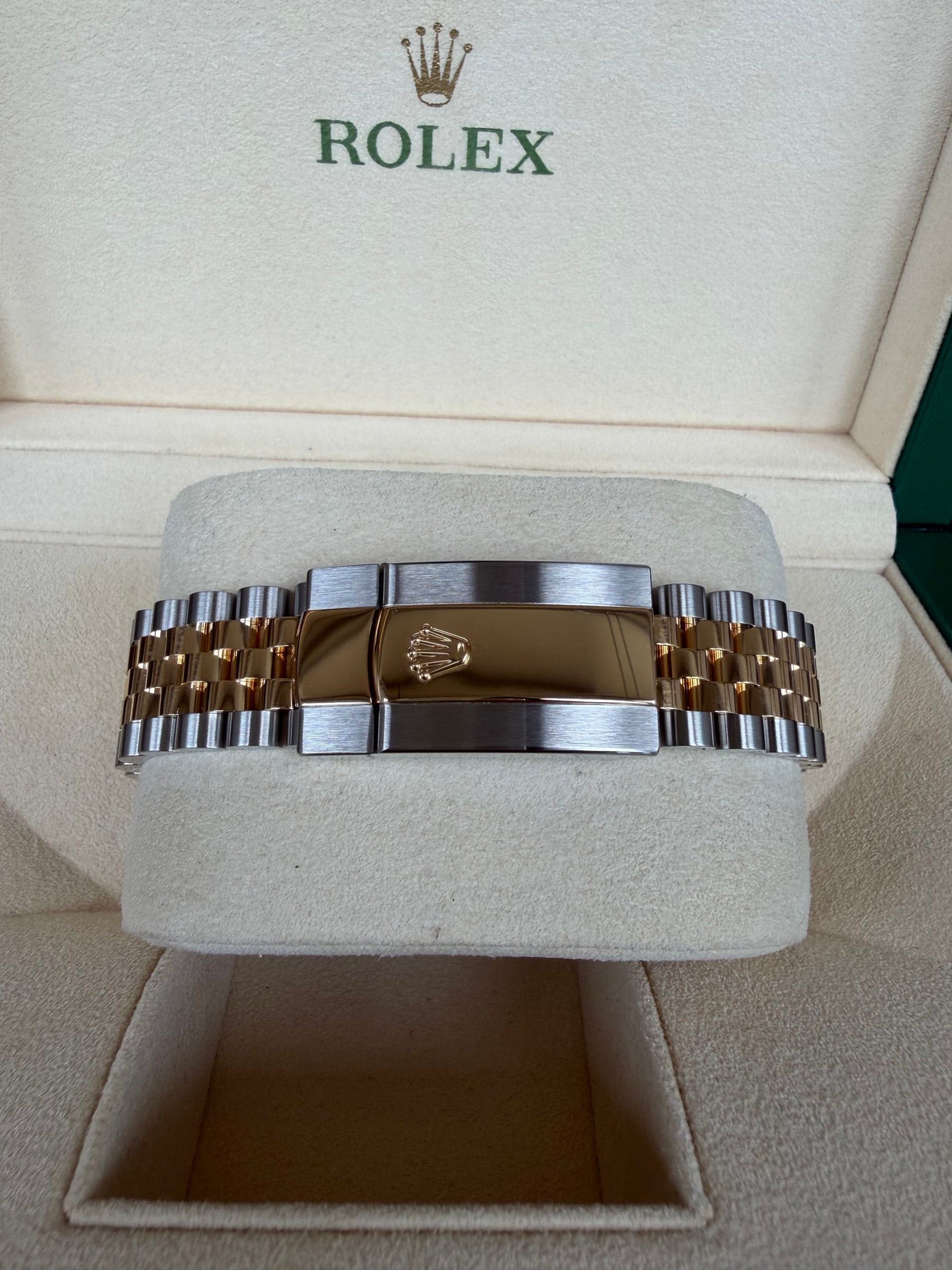 Rolex — 3