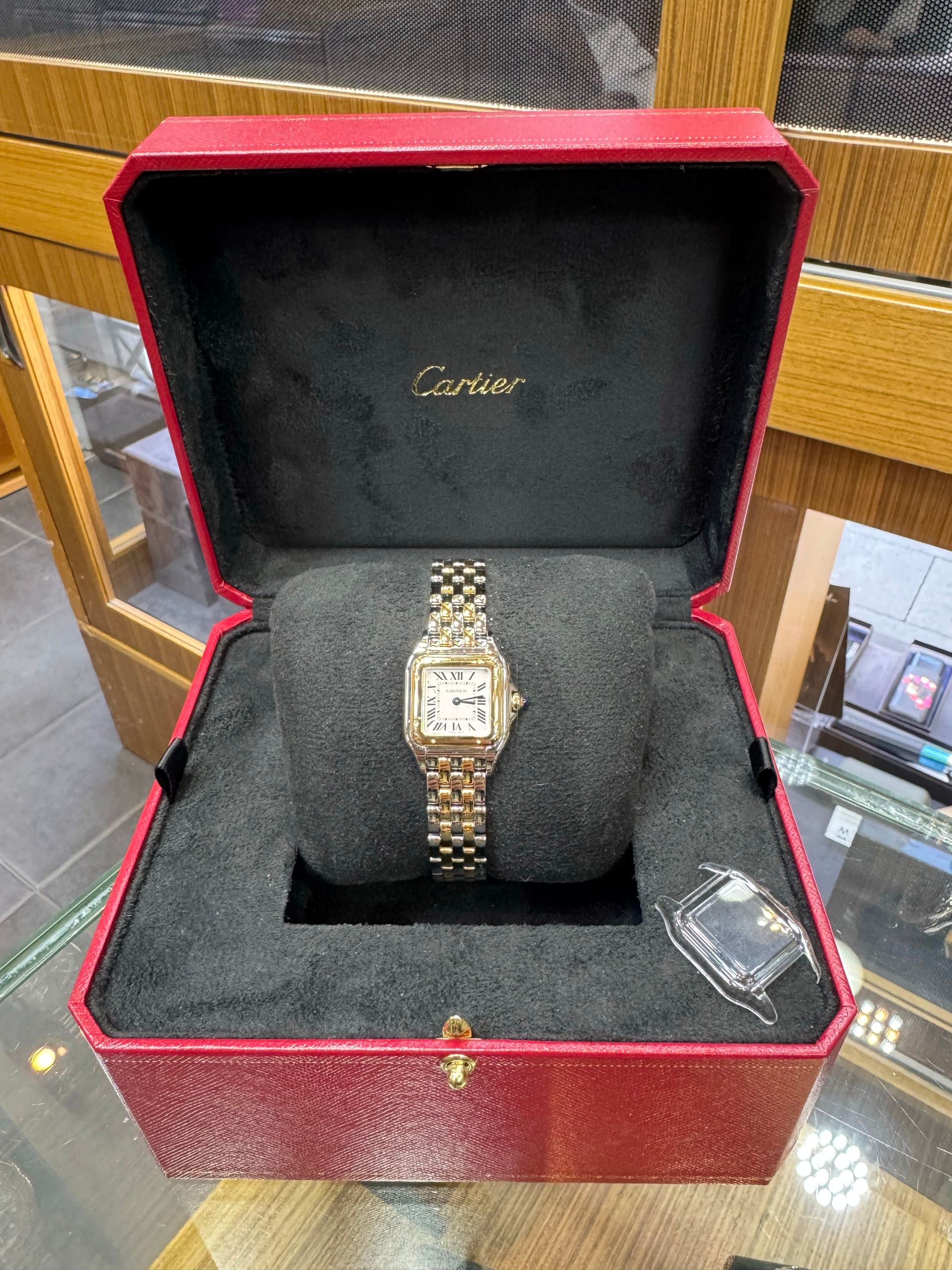 Cartier — 7