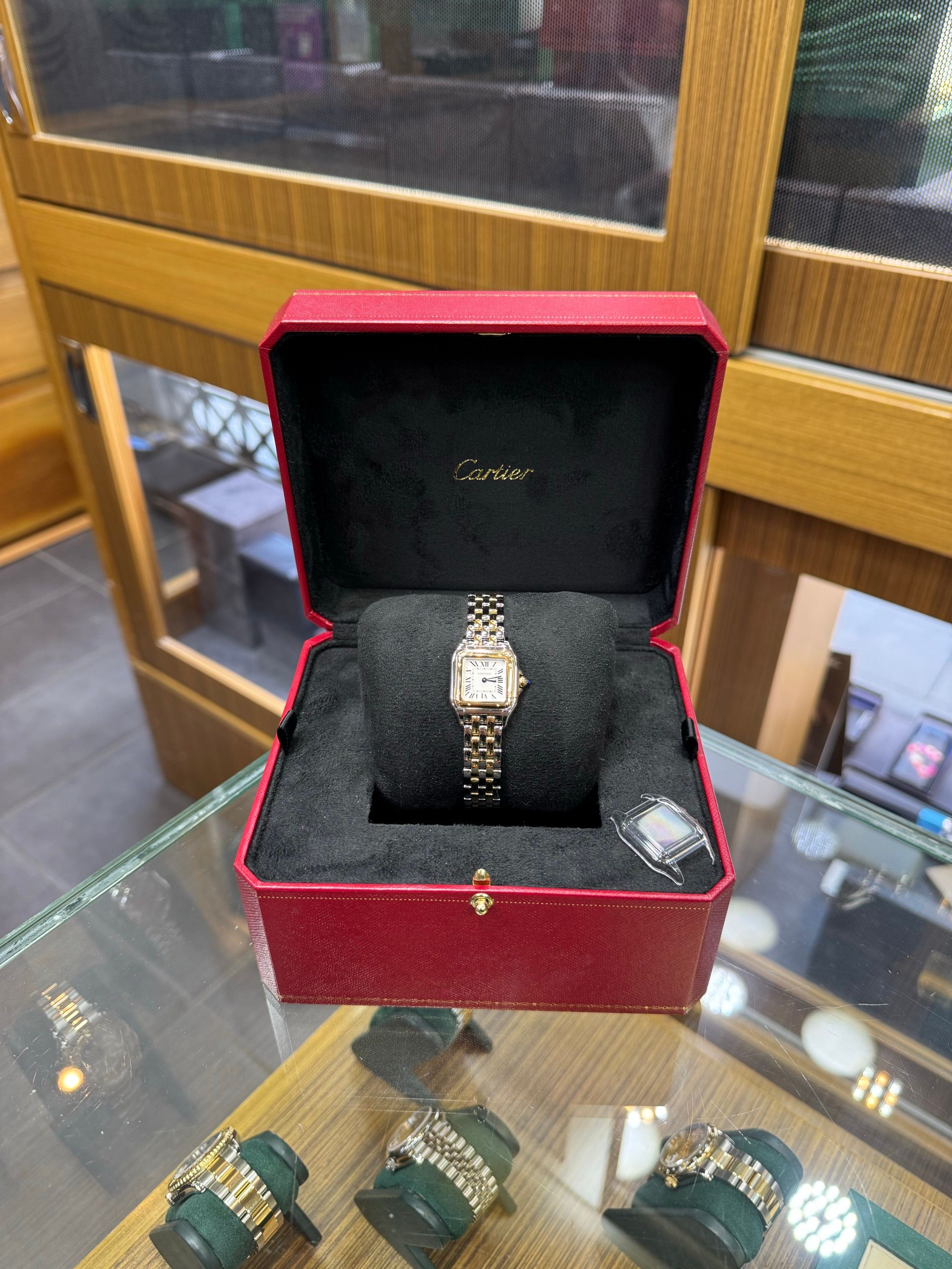 Cartier — 8