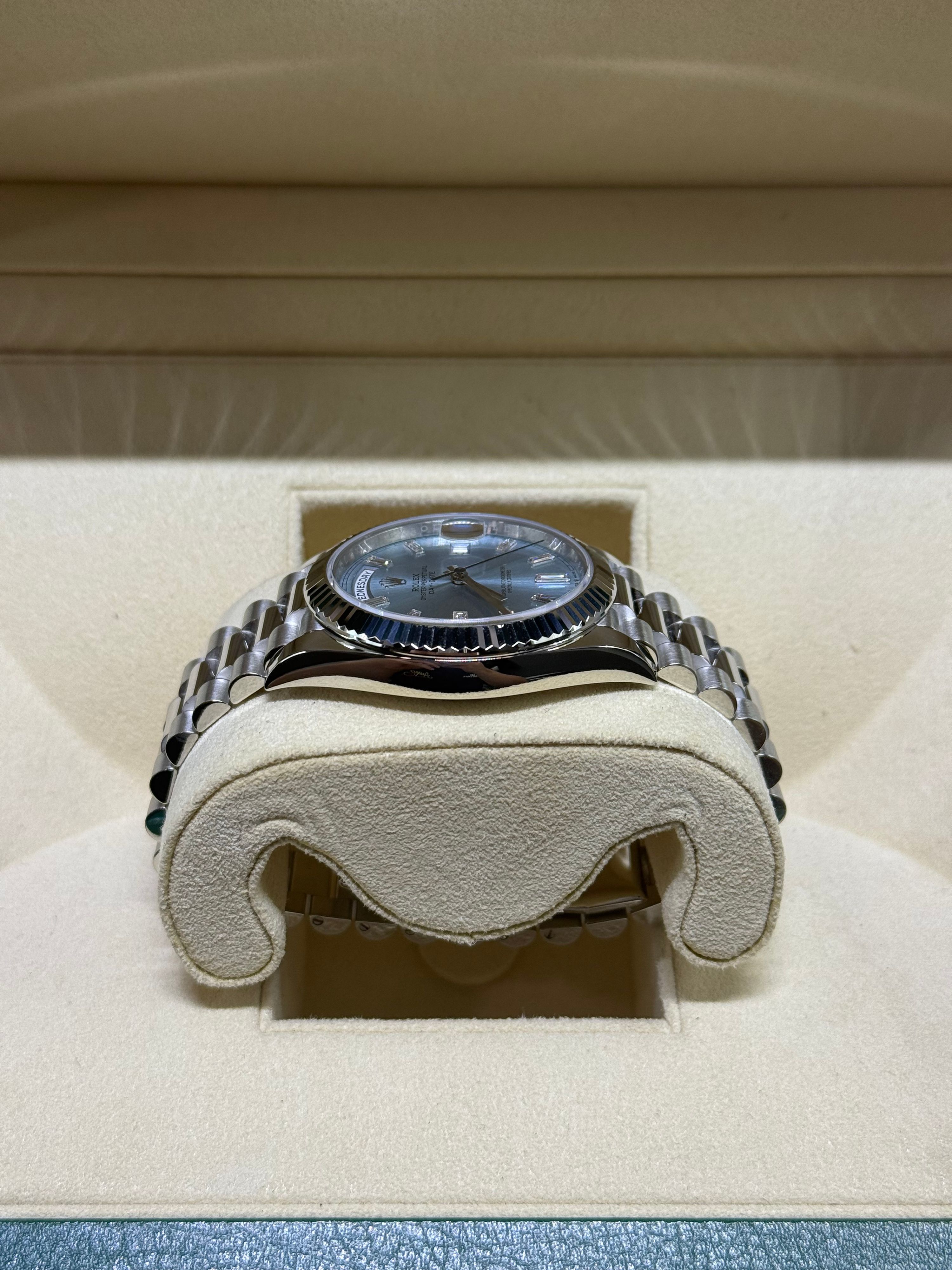 Rolex — 3