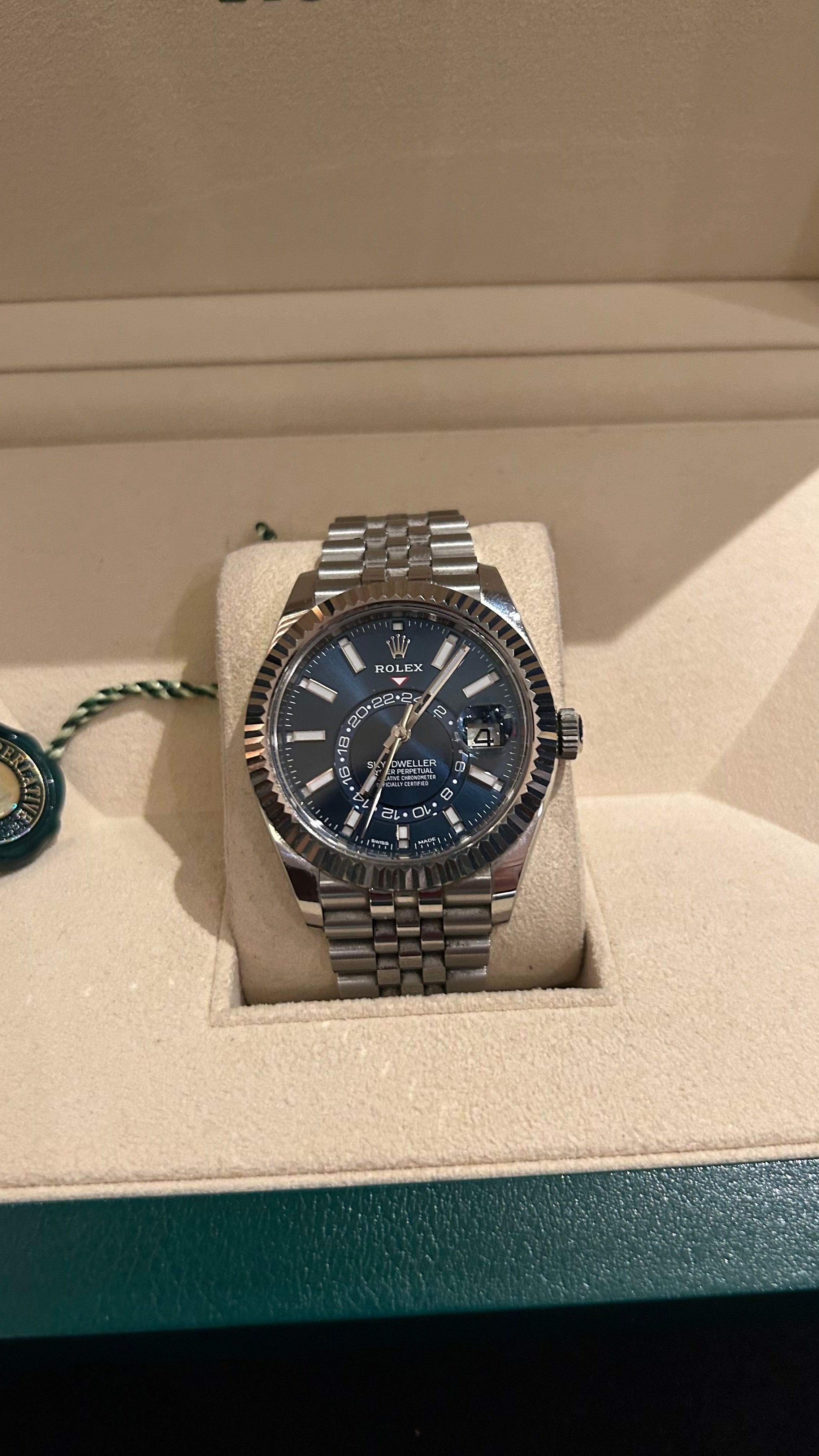Rolex — 2