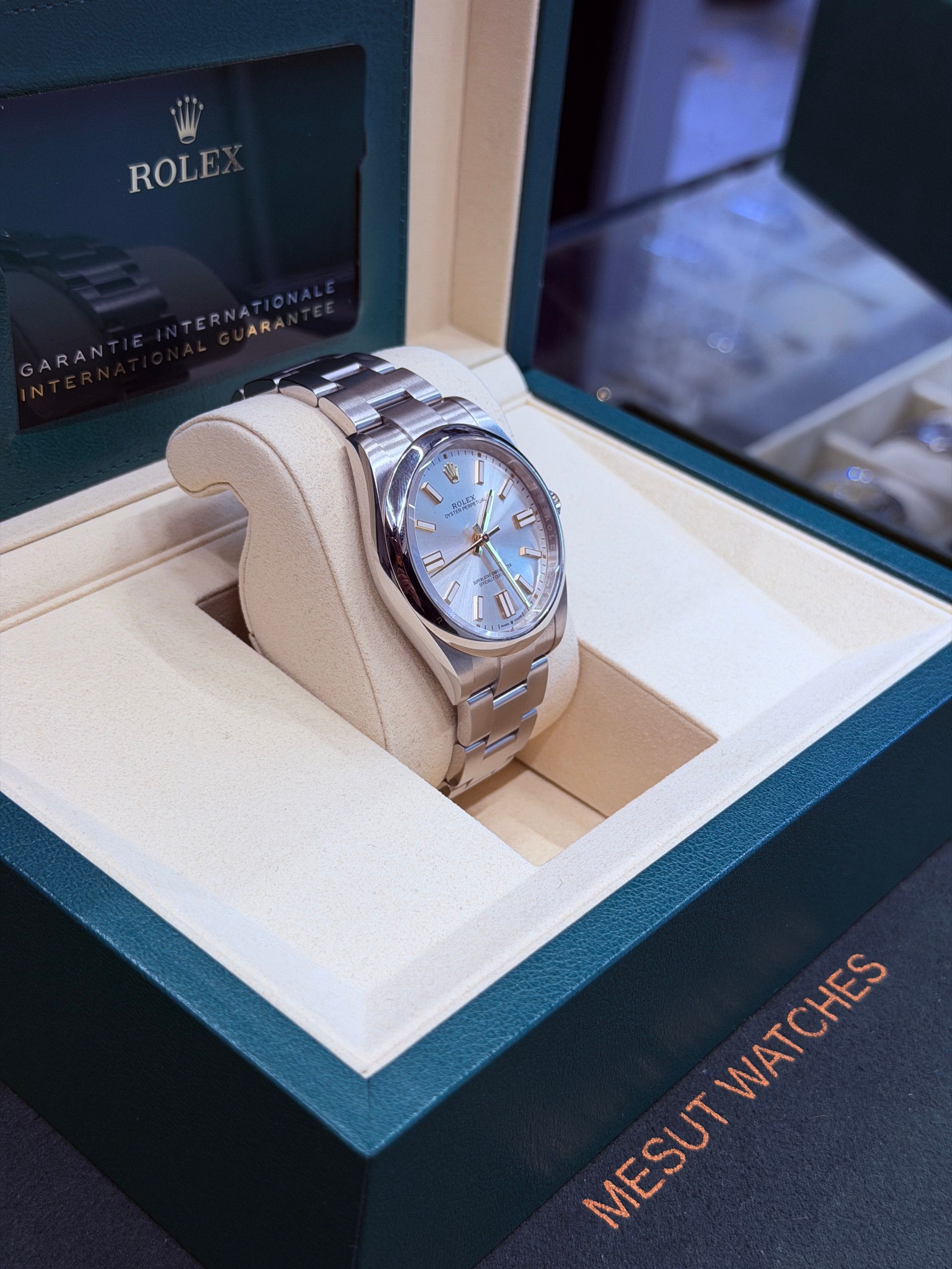 Rolex — 2
