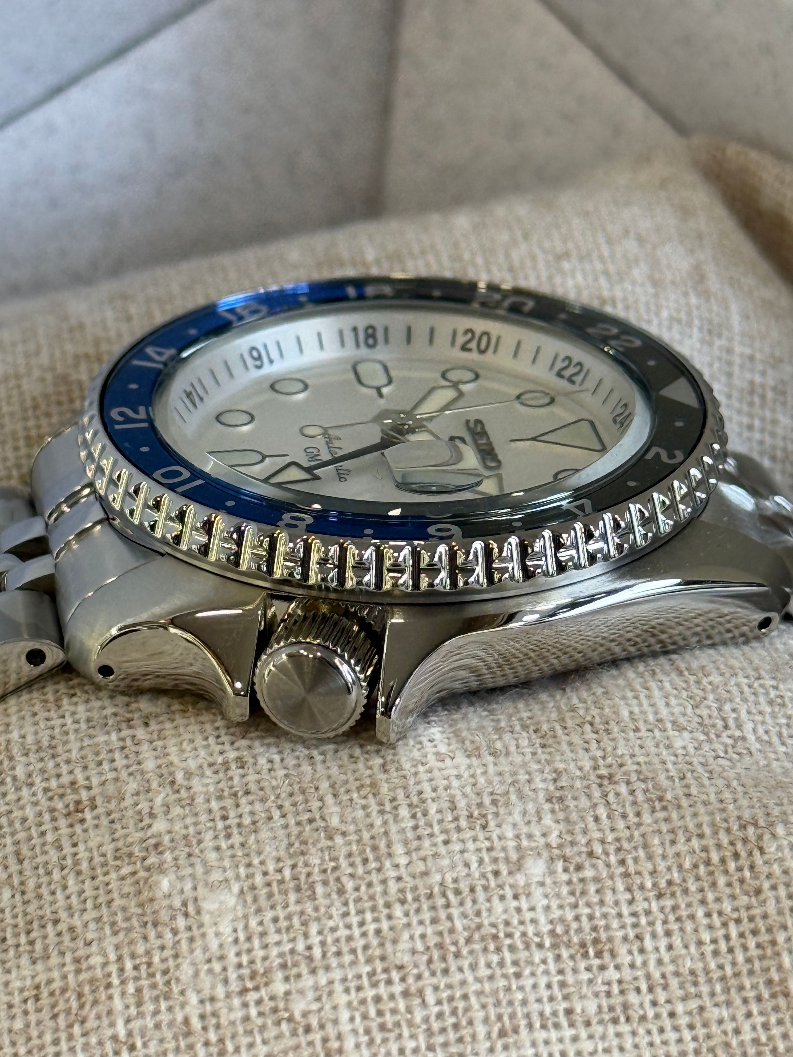 Seiko — 2
