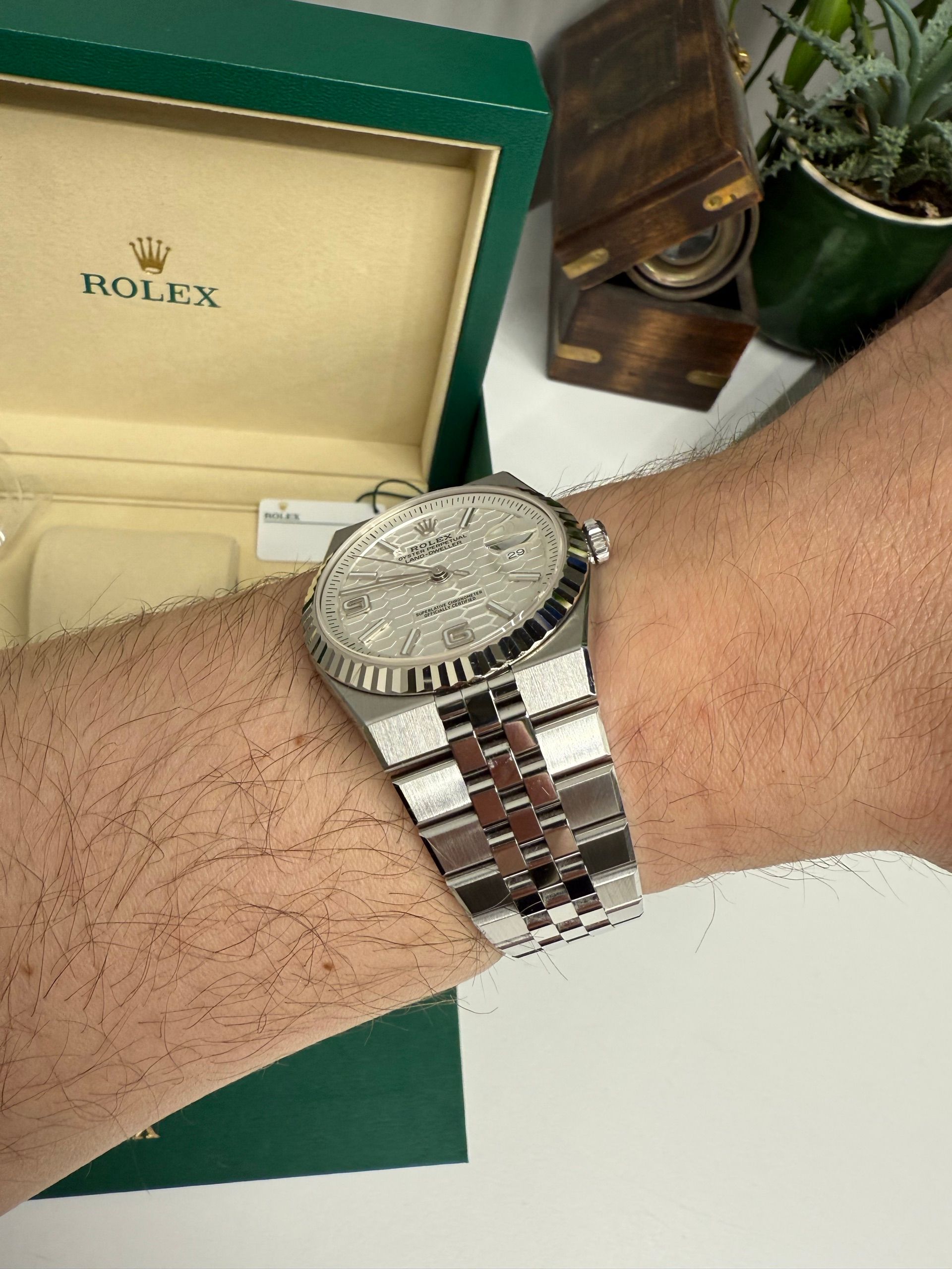 Rolex — 2