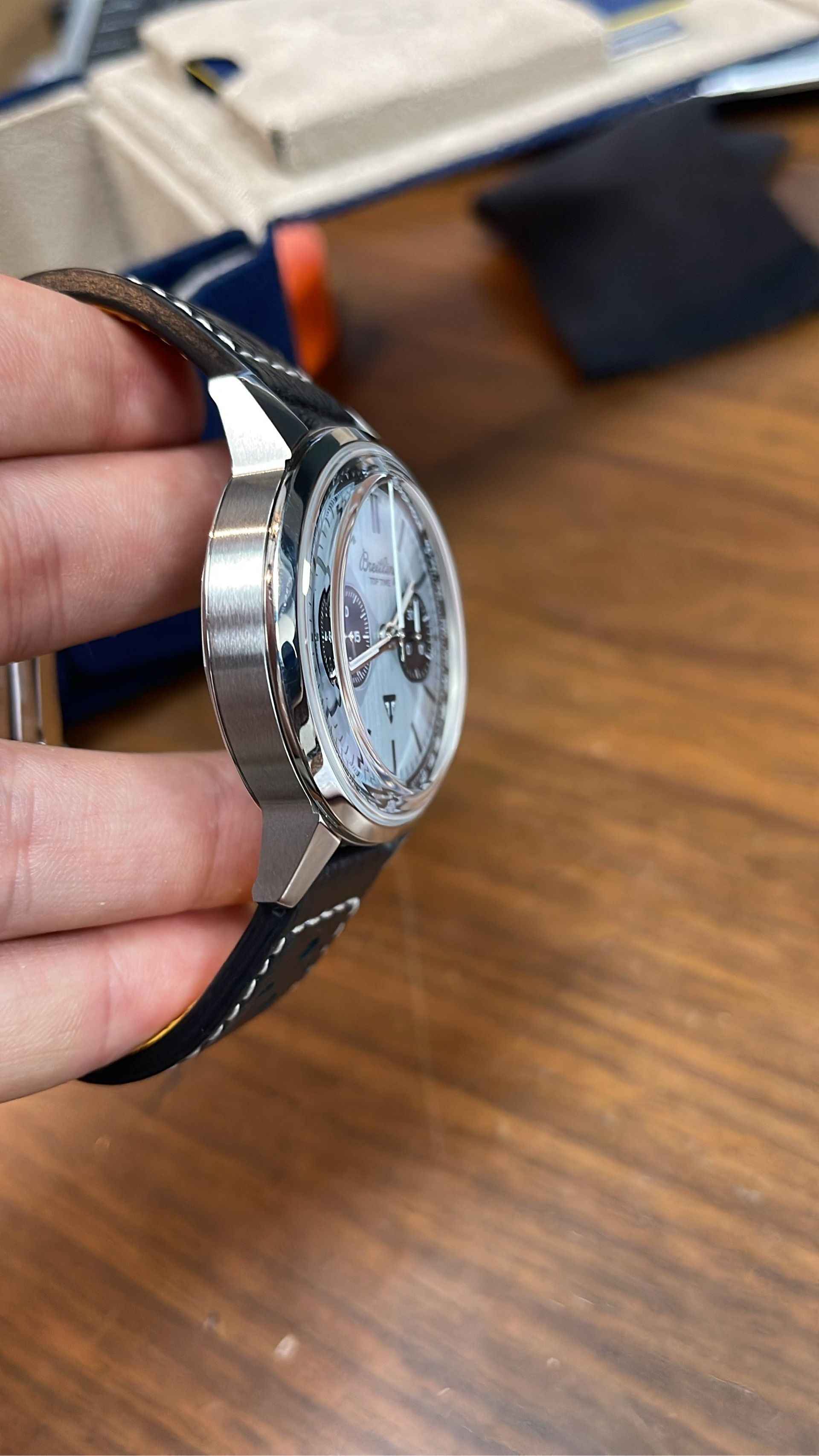 Breitling — 4