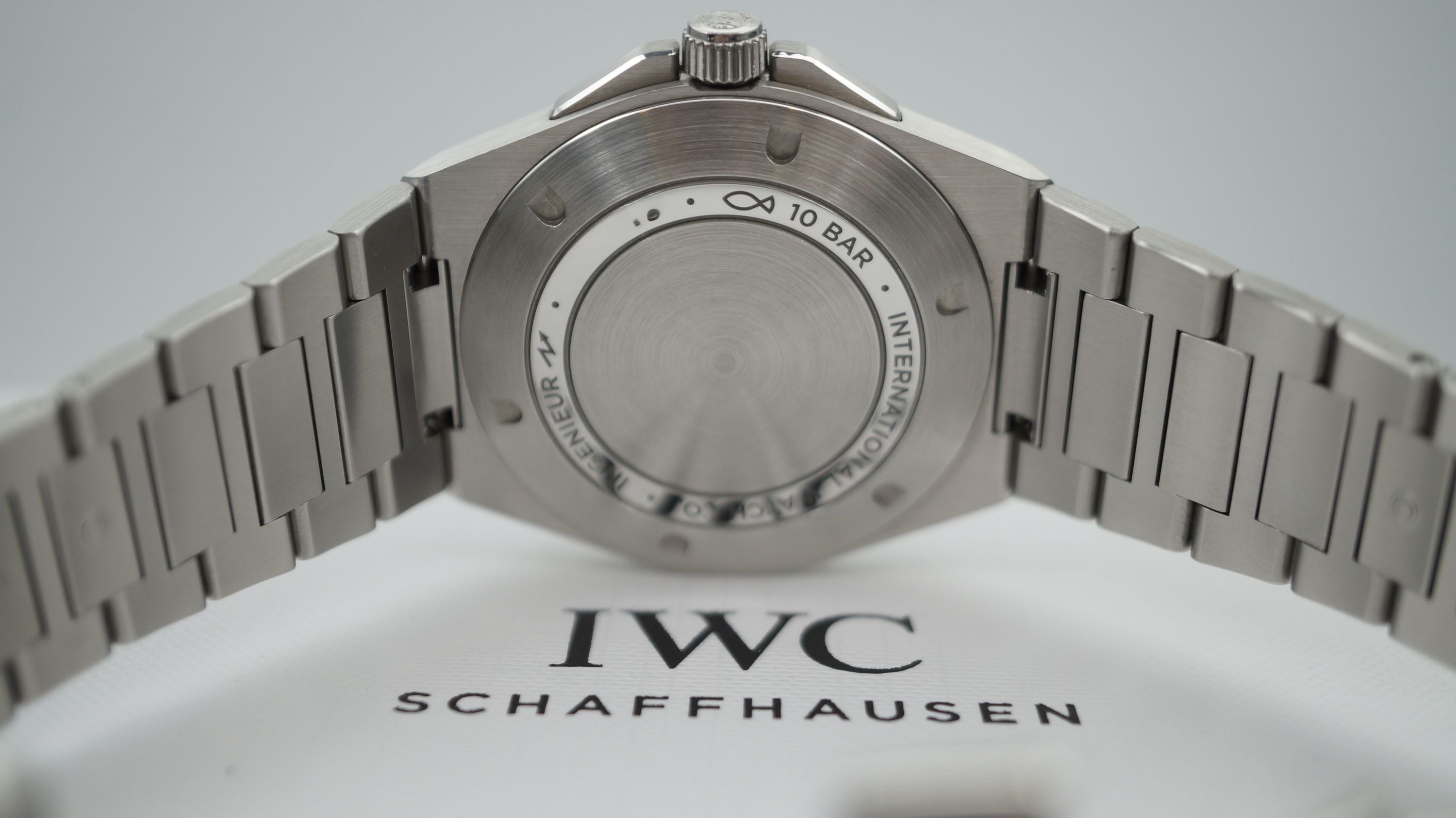 IWC — 6