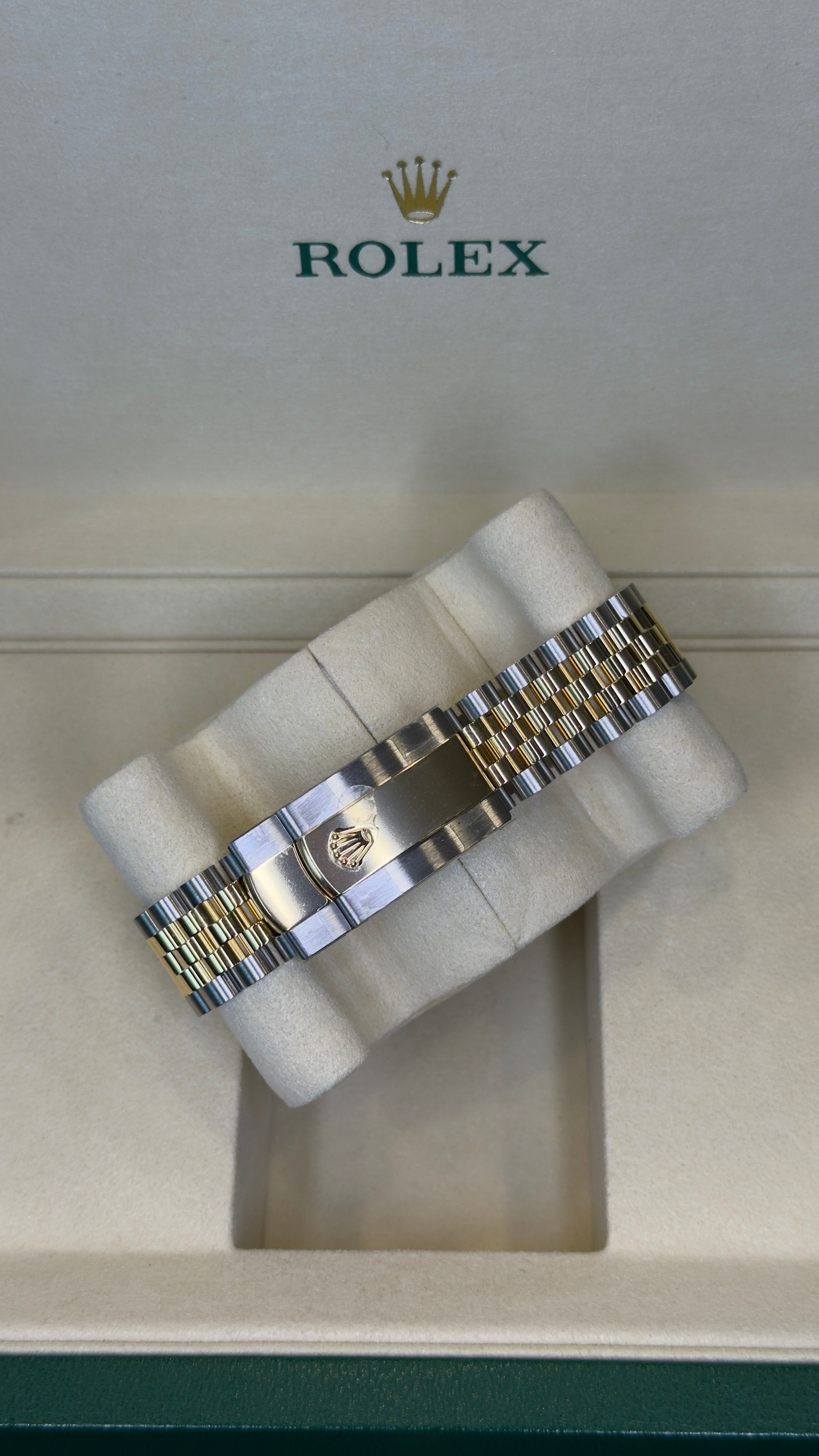 Rolex — 6