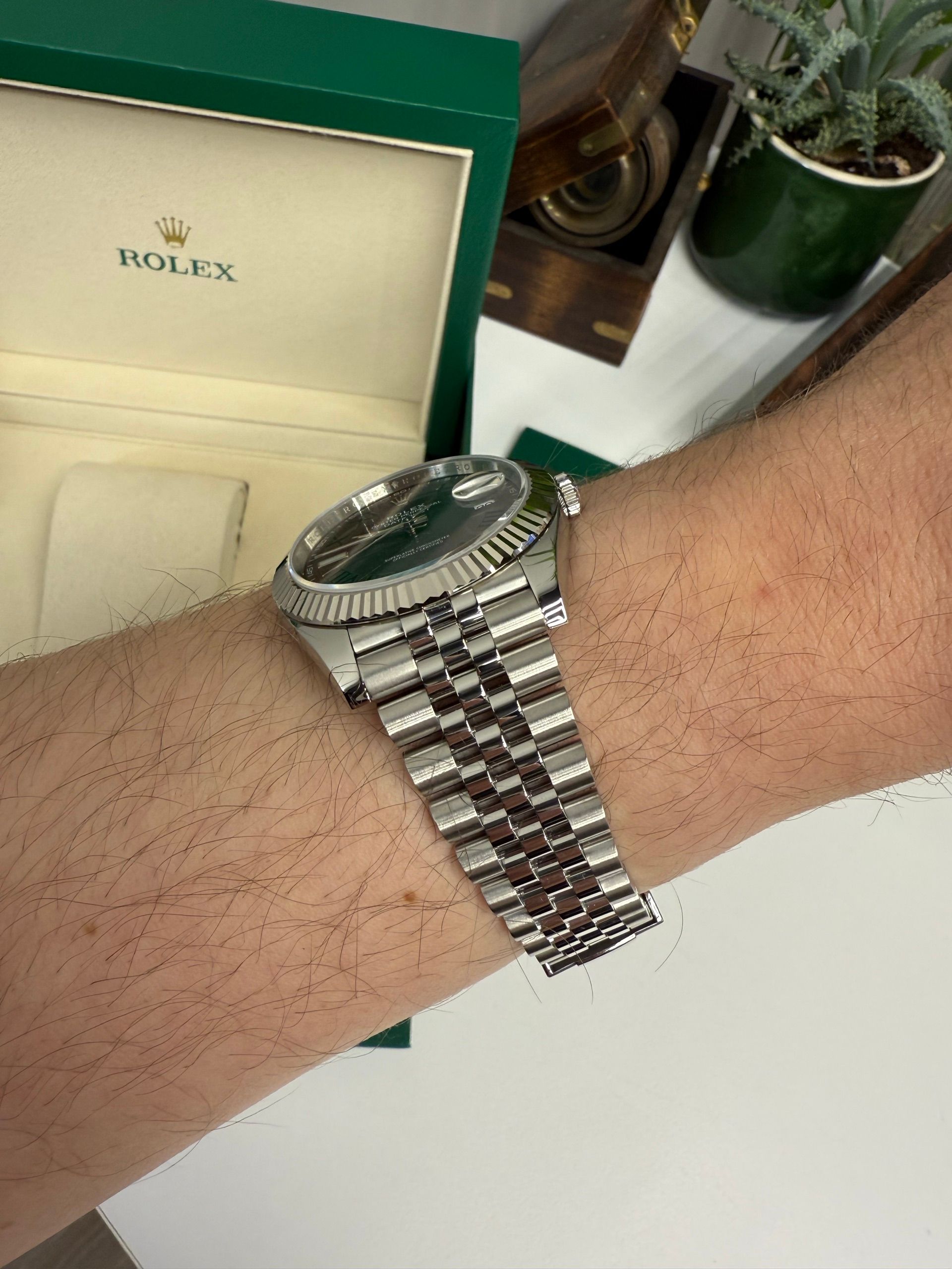Rolex — 2