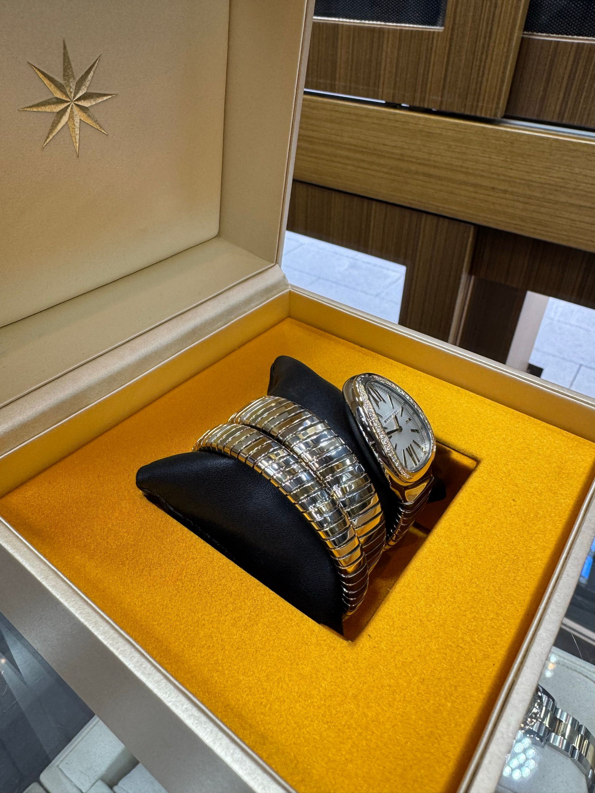 Bvlgari — 2
