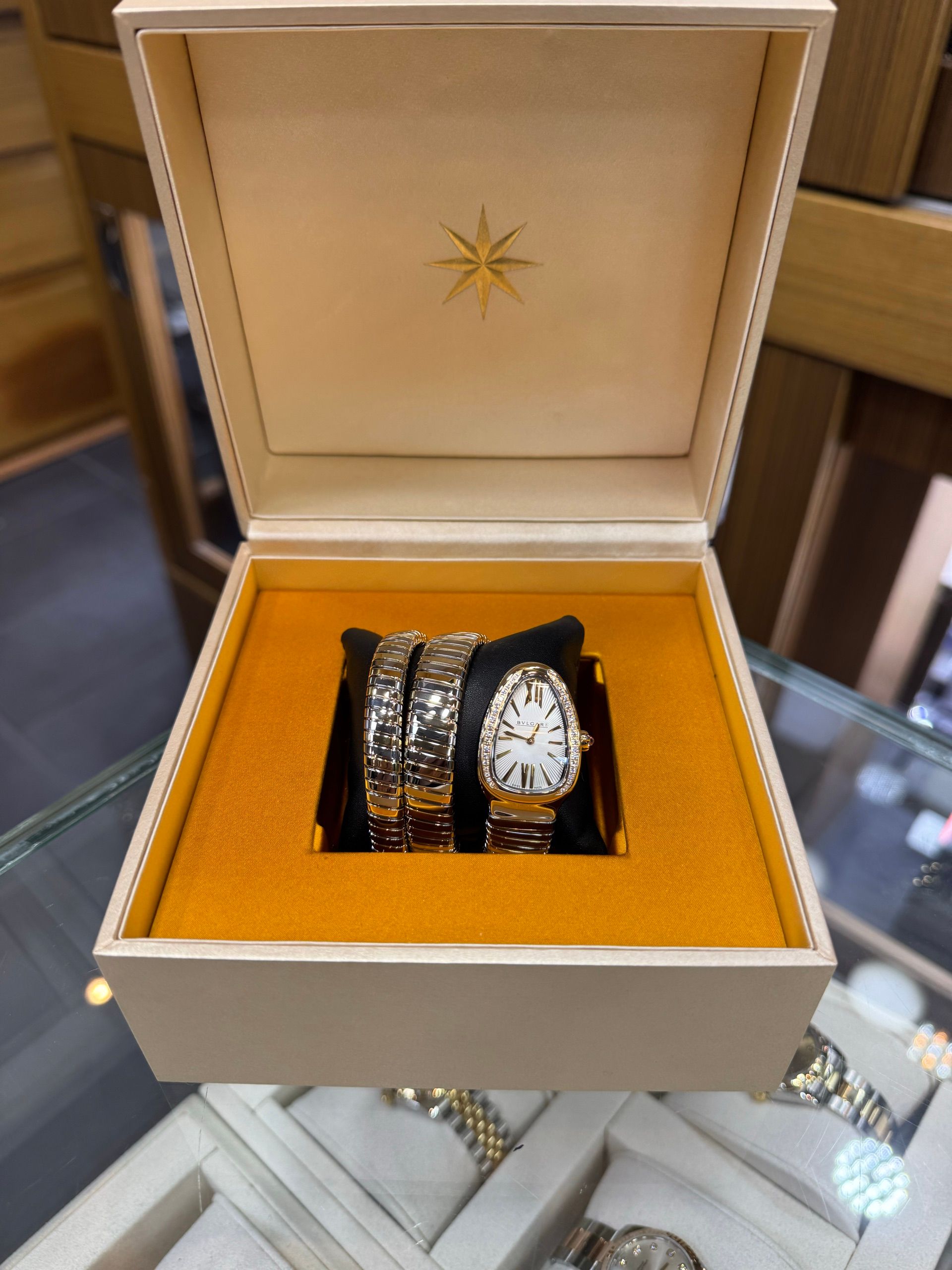 Bvlgari — 7