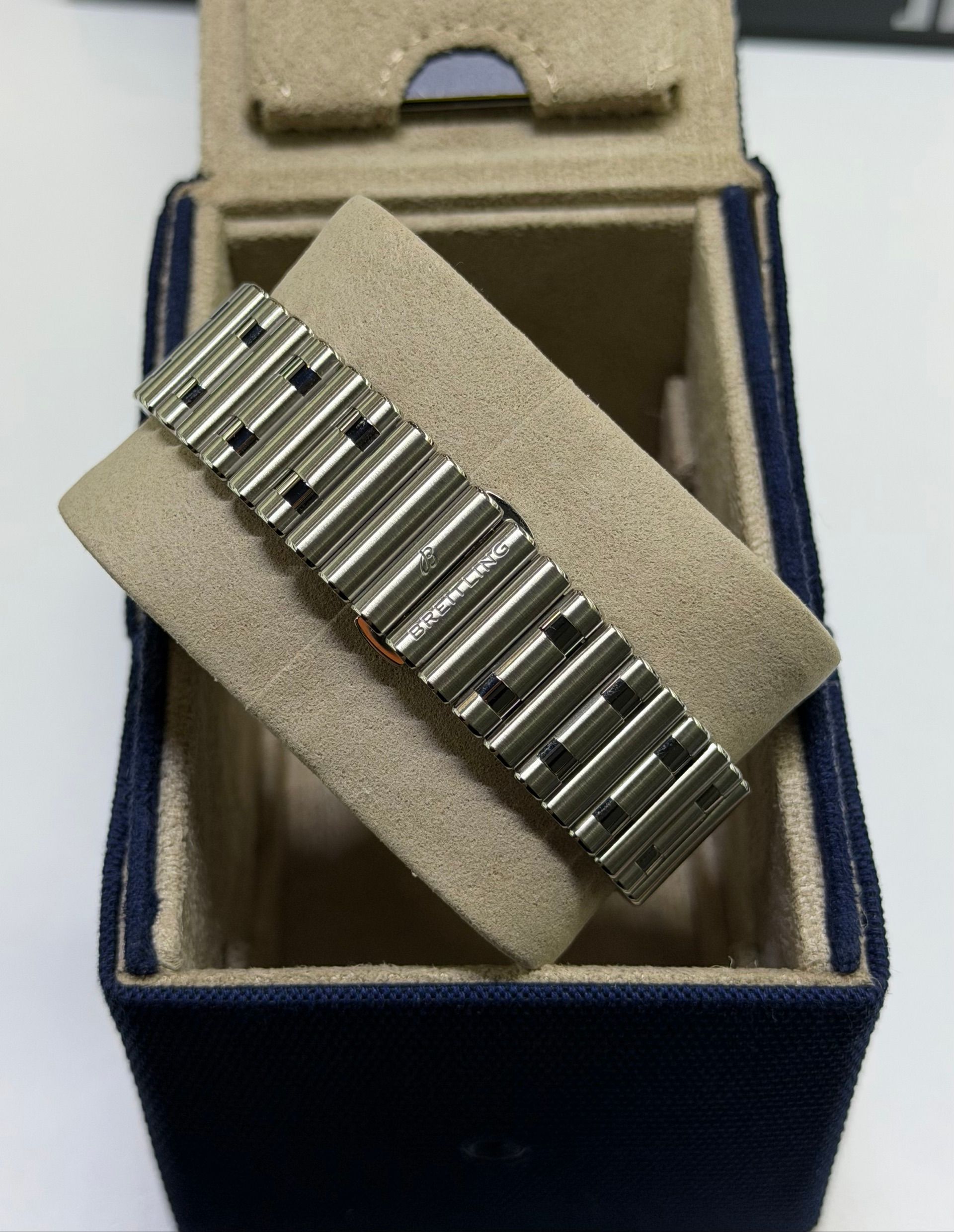 Breitling — 2