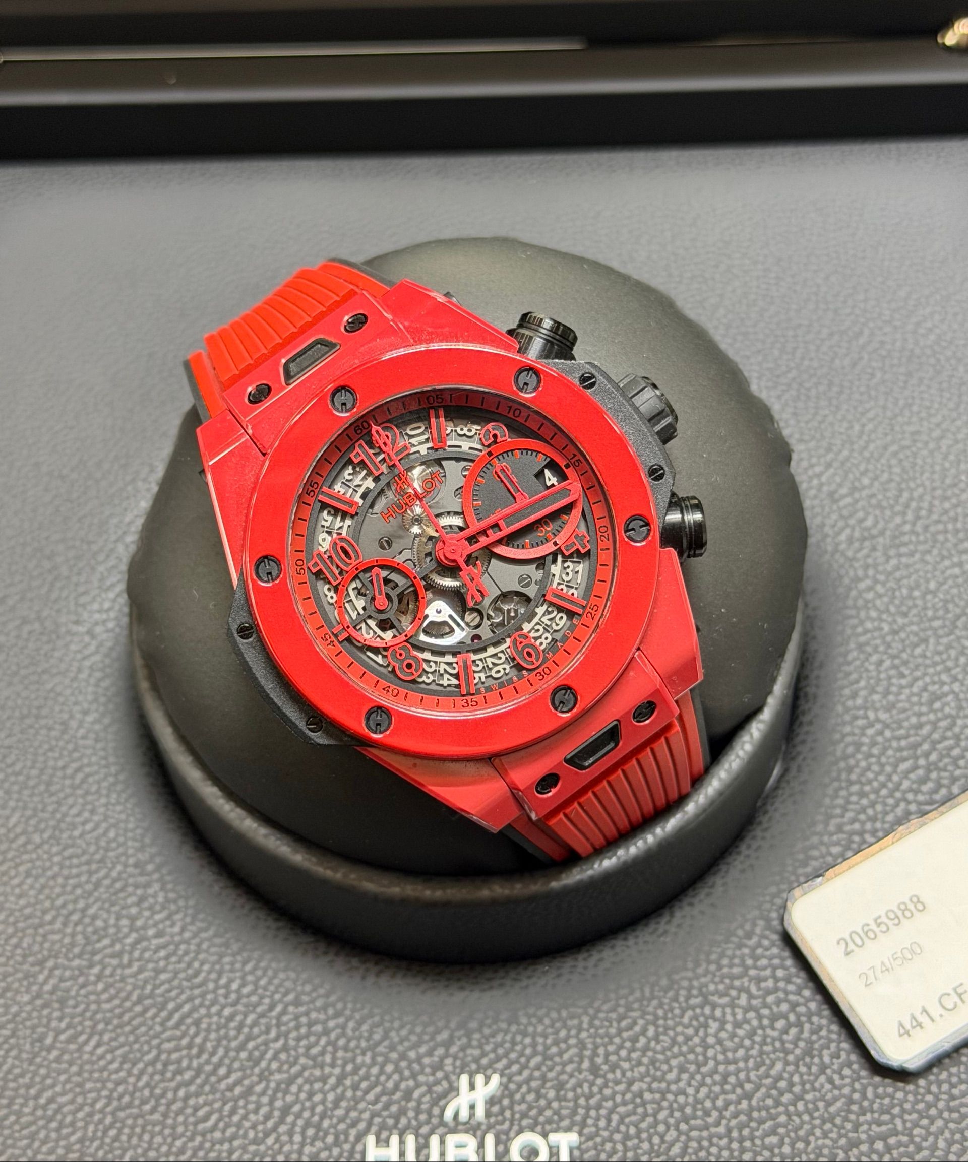 Hublot — 1