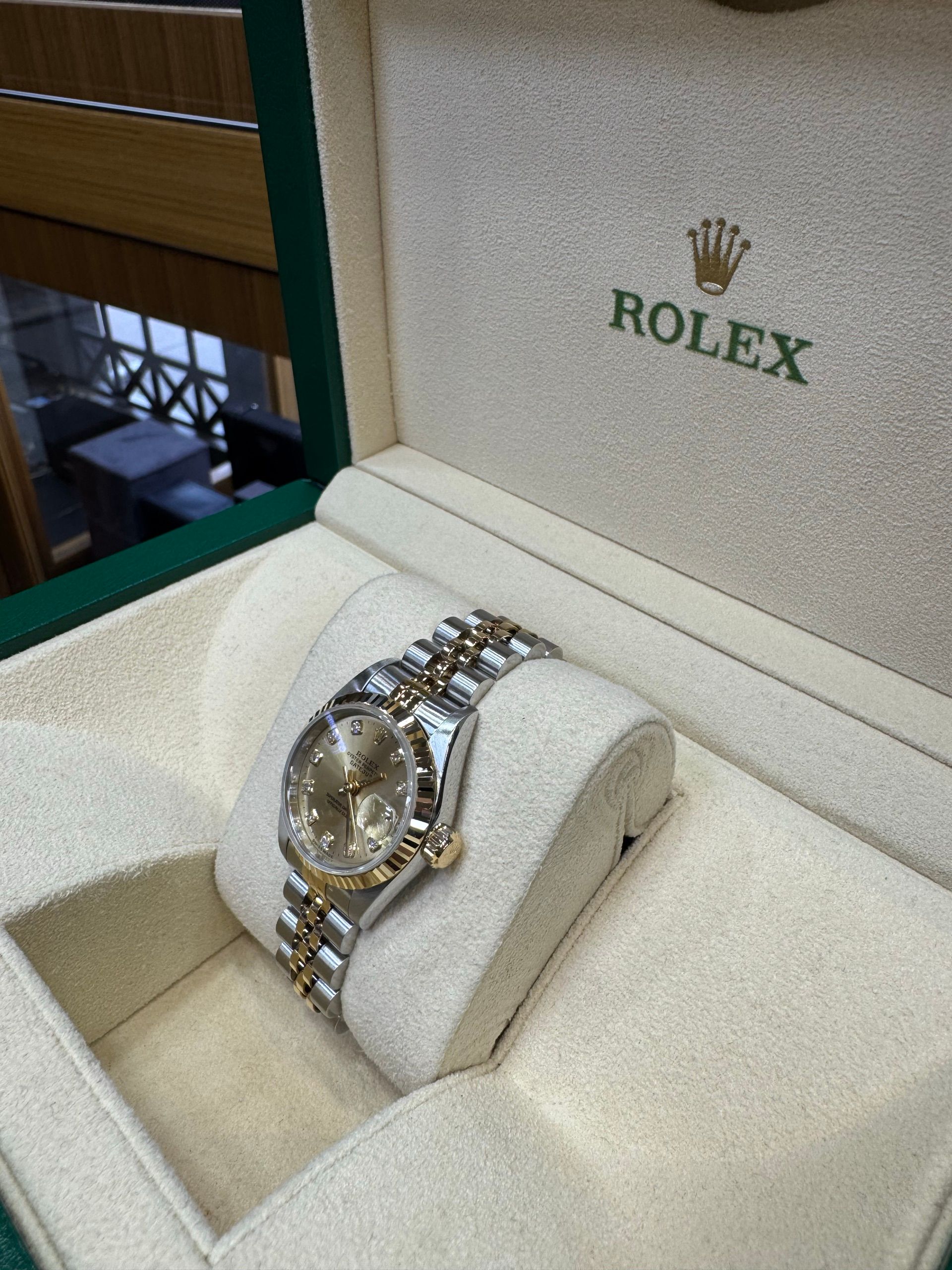 Rolex — 3