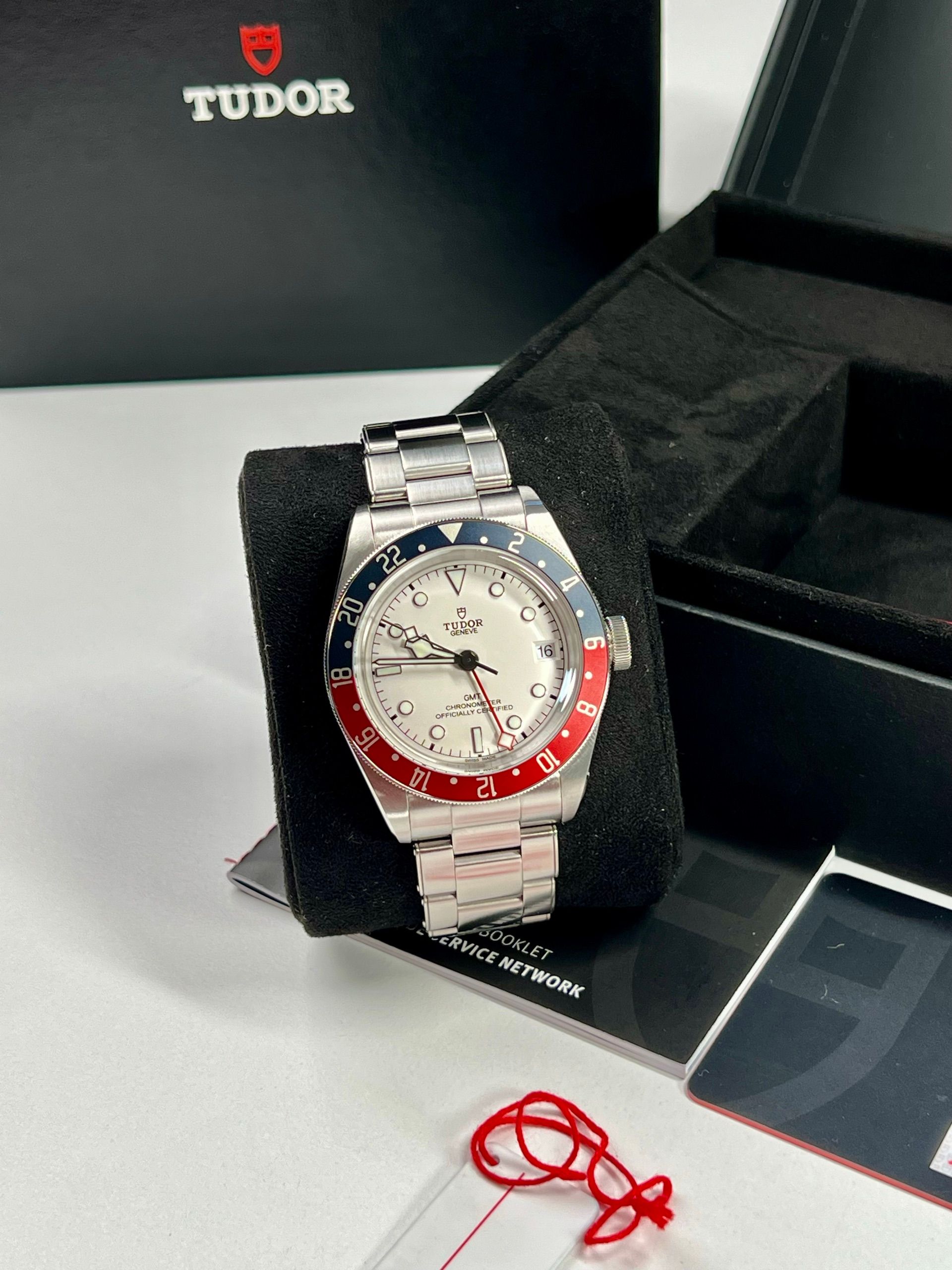 Tudor — 6