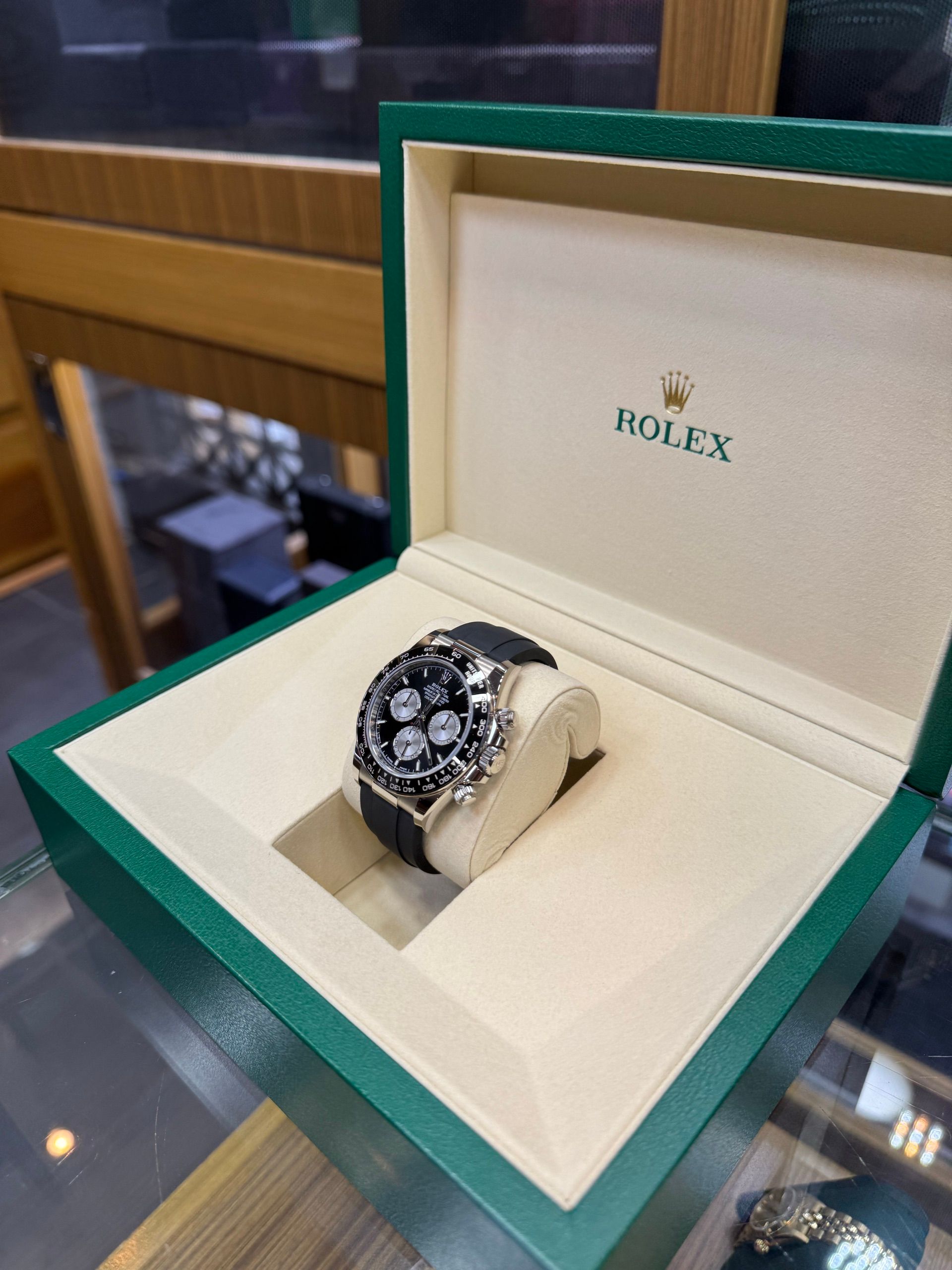 Rolex — 6
