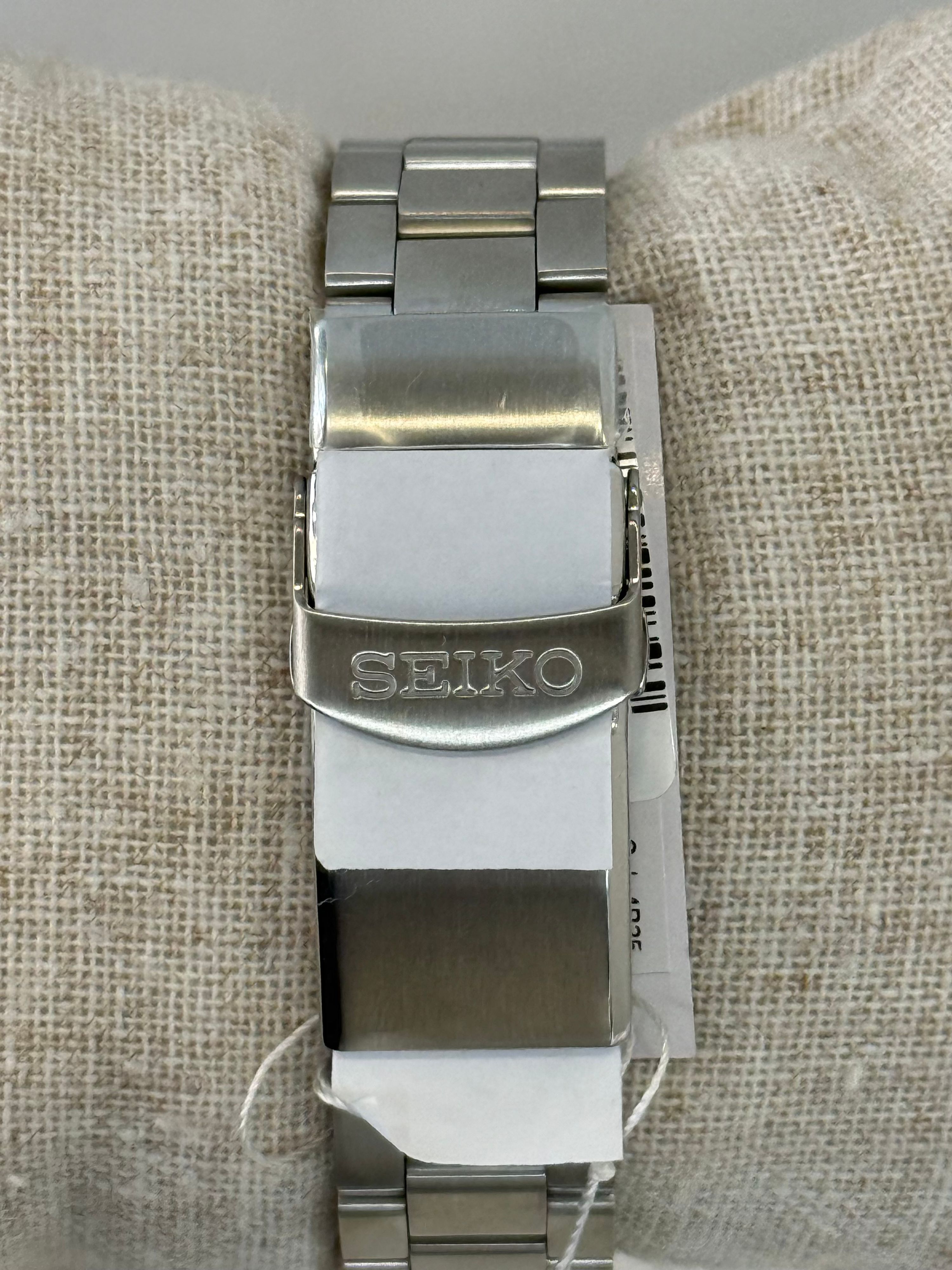 Seiko — 4