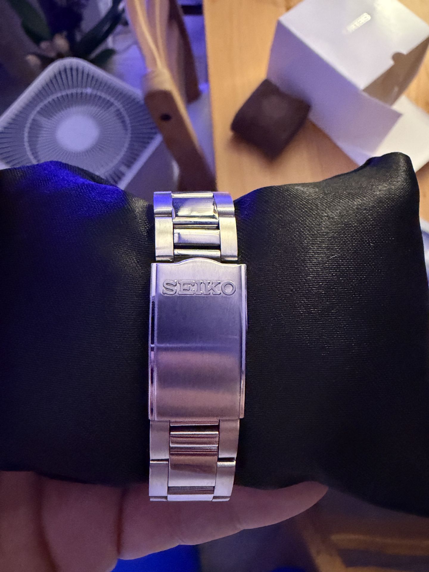 Seiko — 4