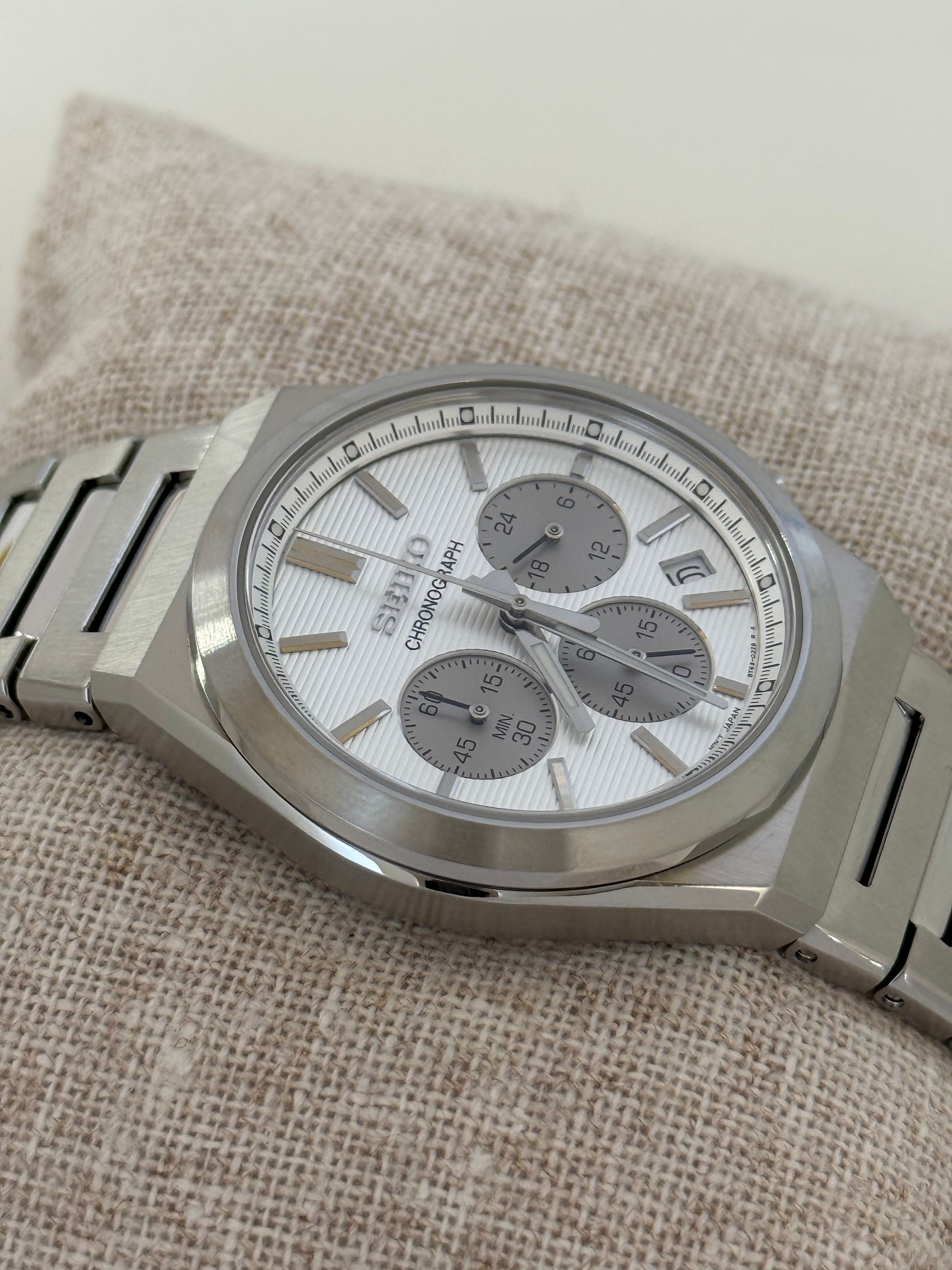 Seiko — 3