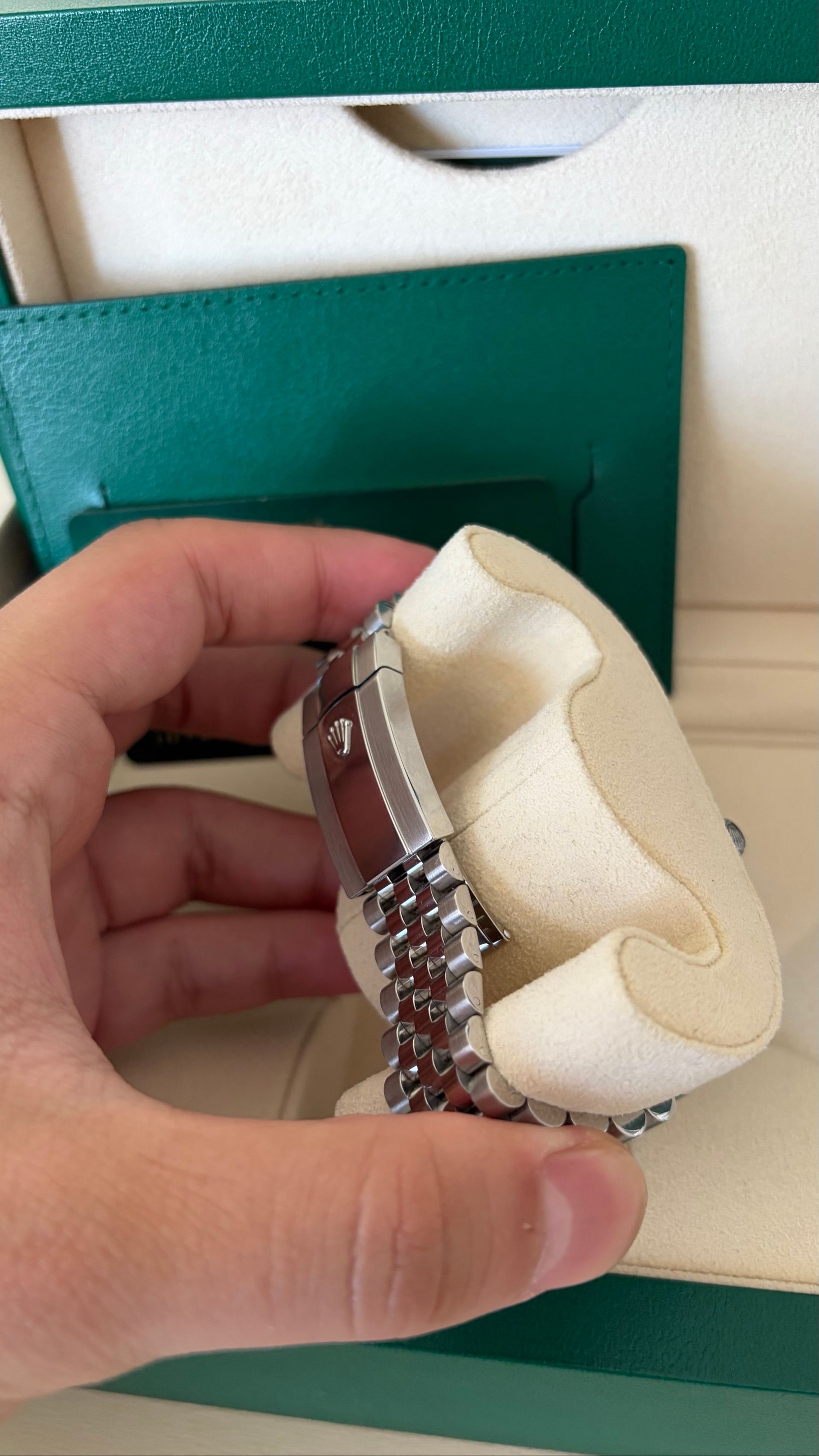 Rolex — 4