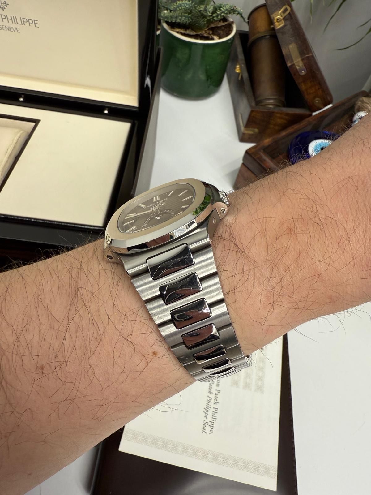 Patek Philippe — 2