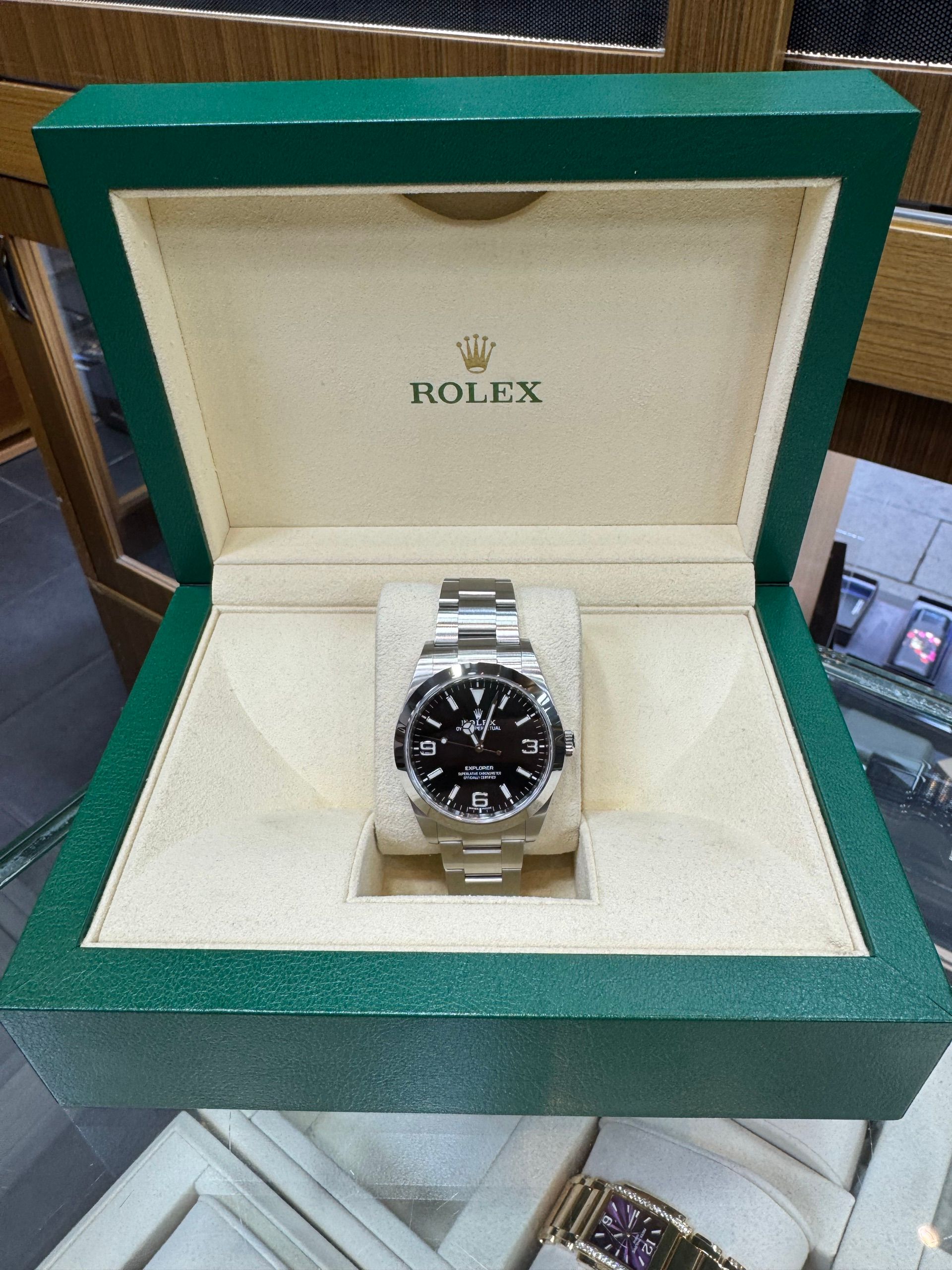 Rolex — 7