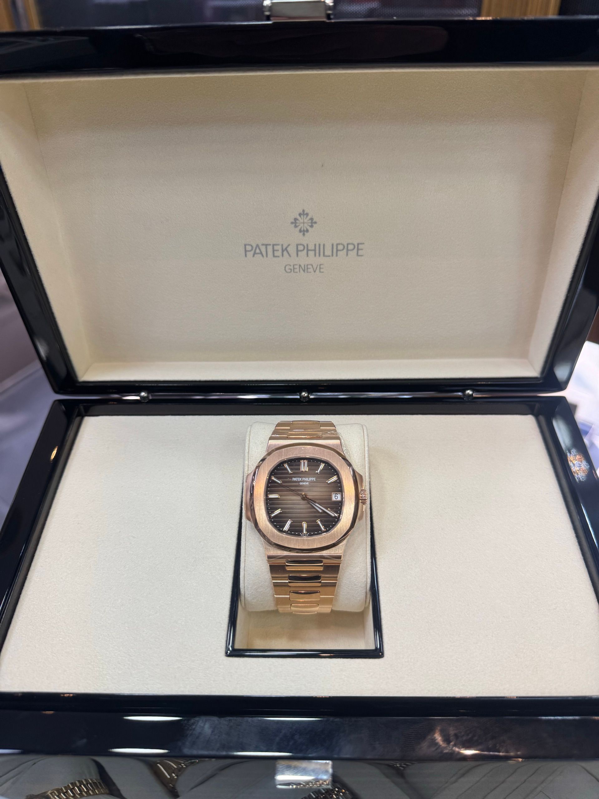 Patek Philippe — 7