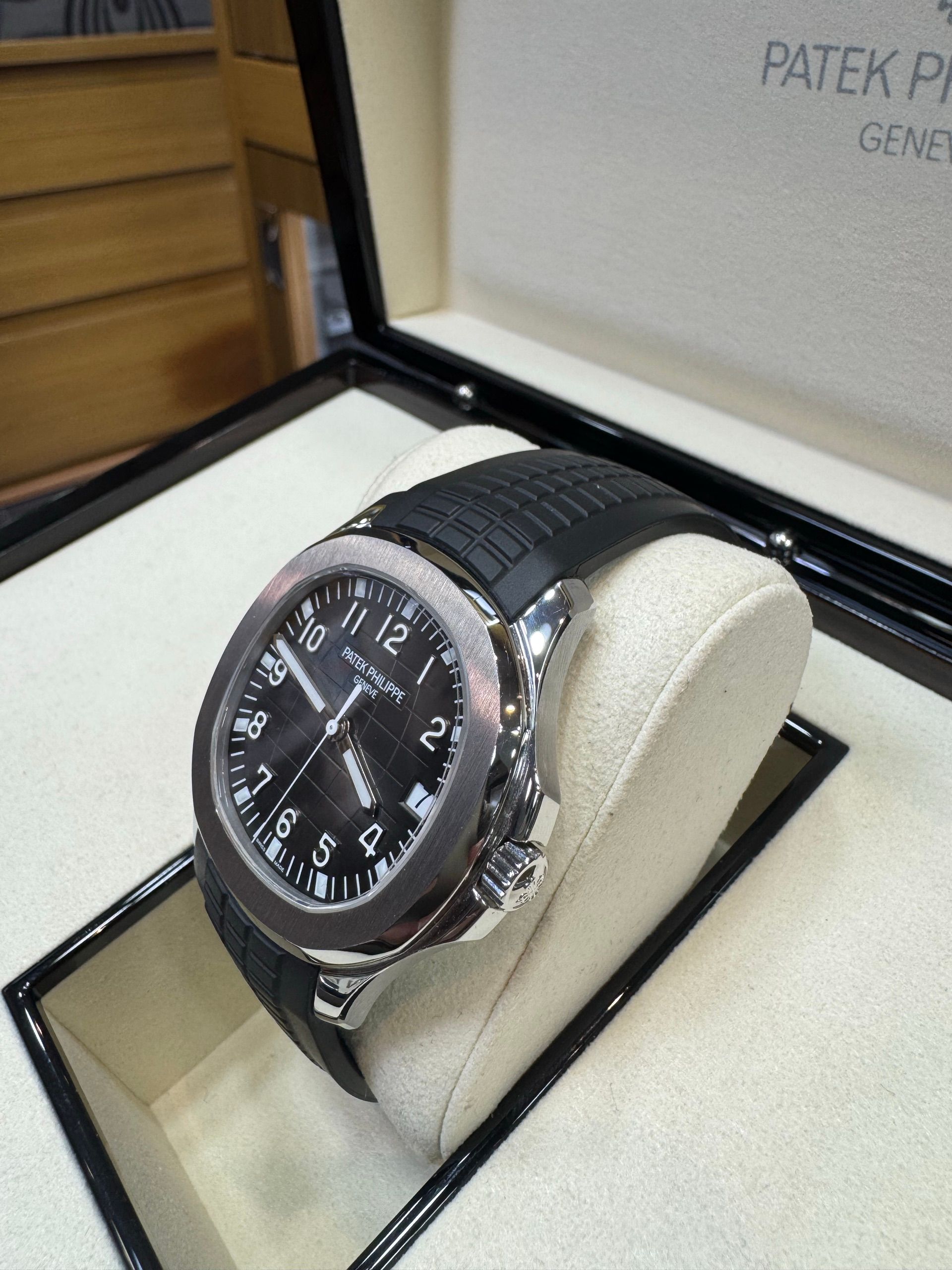 Patek Philippe — 3