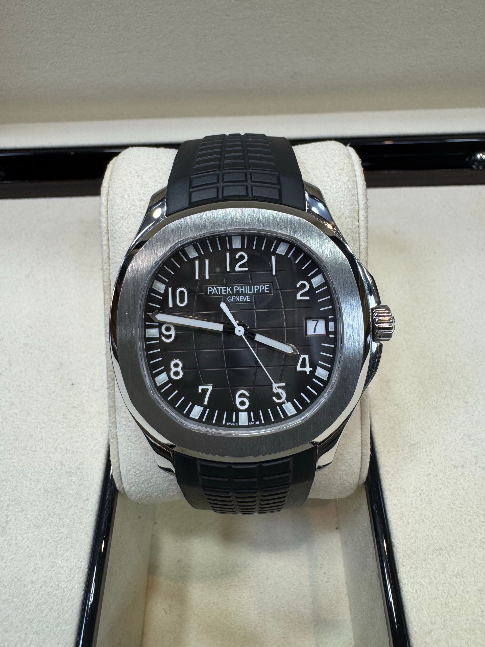 Patek Philippe — 4