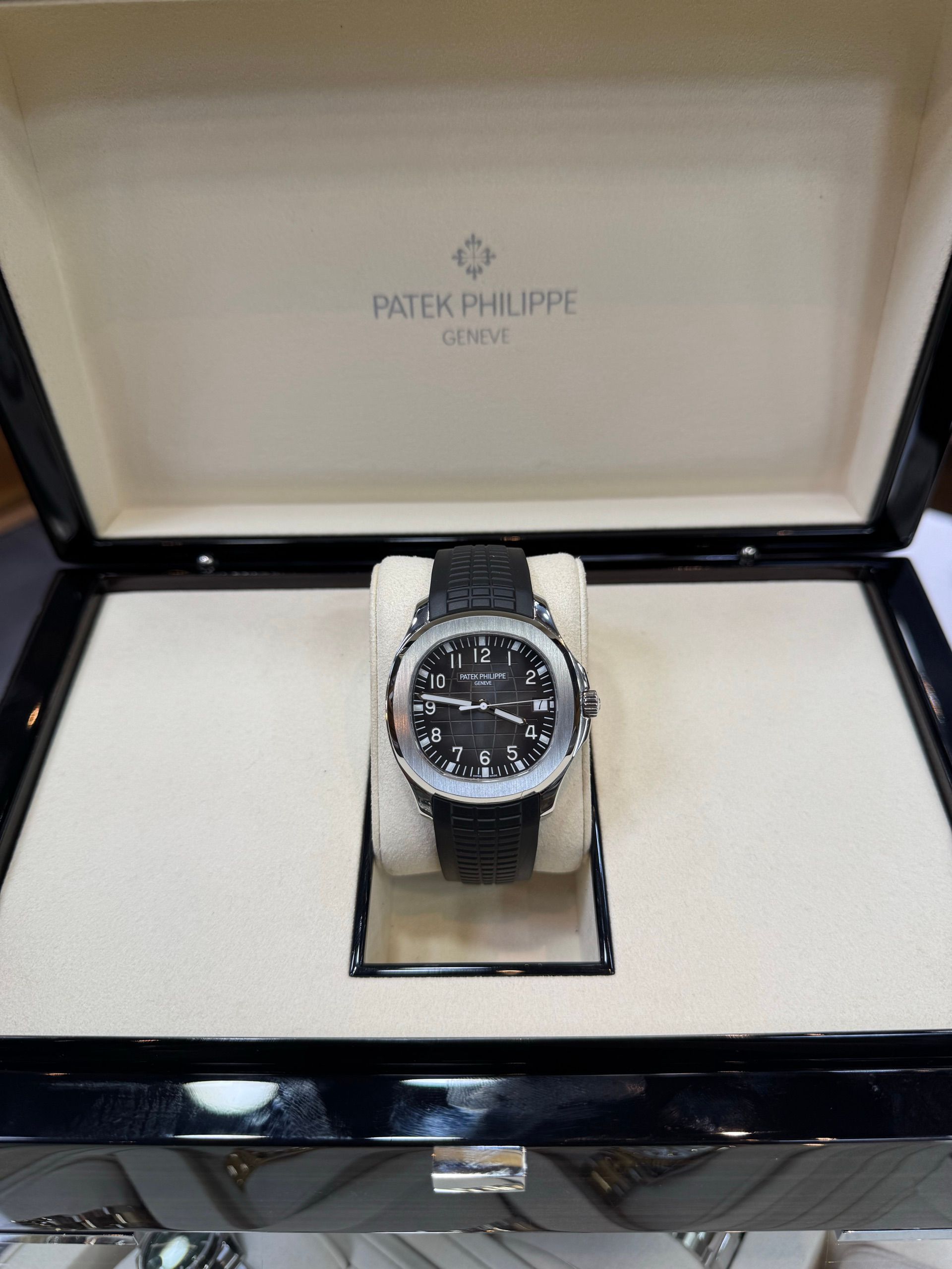 Patek Philippe — 7