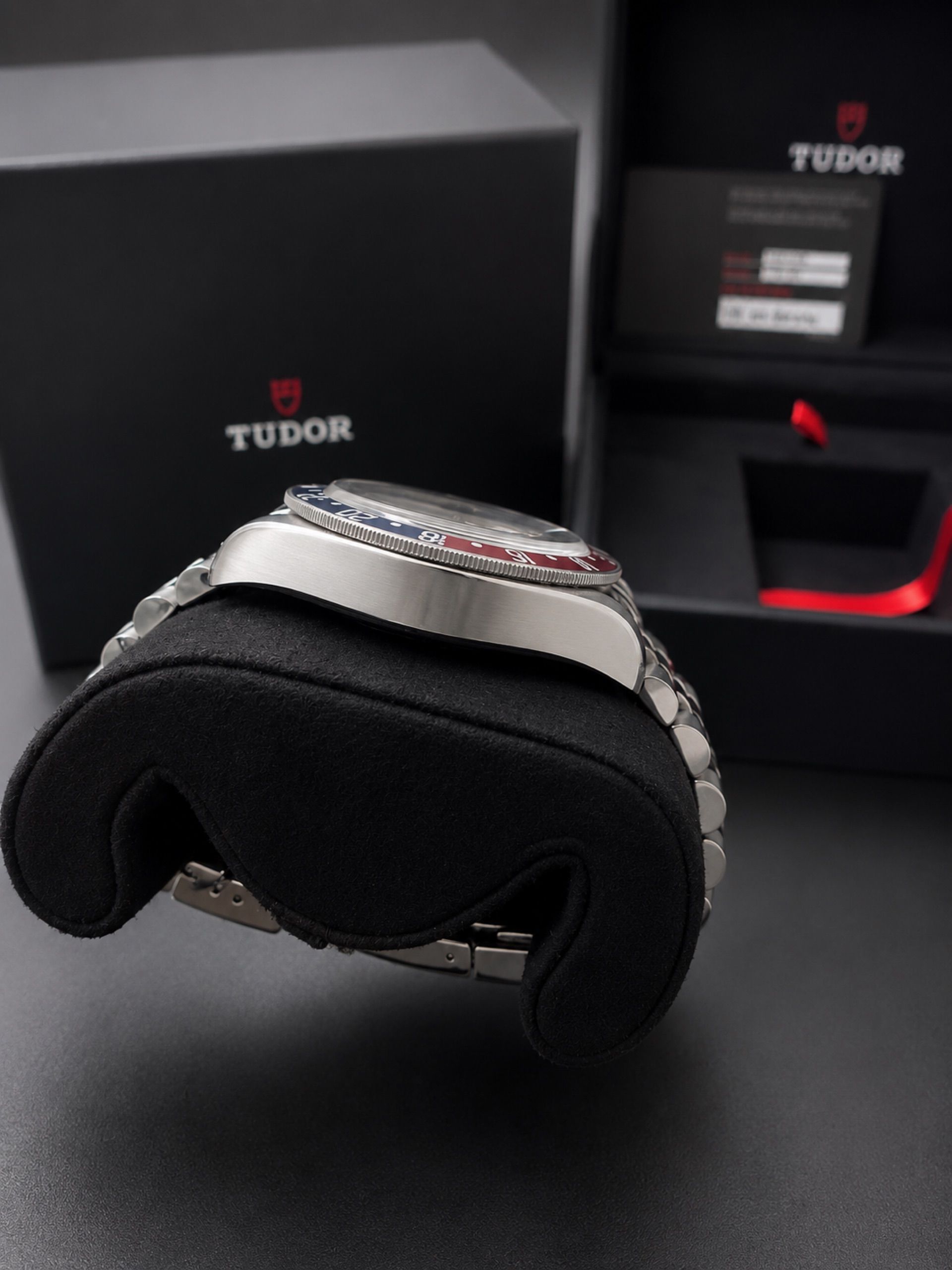 Tudor — 5