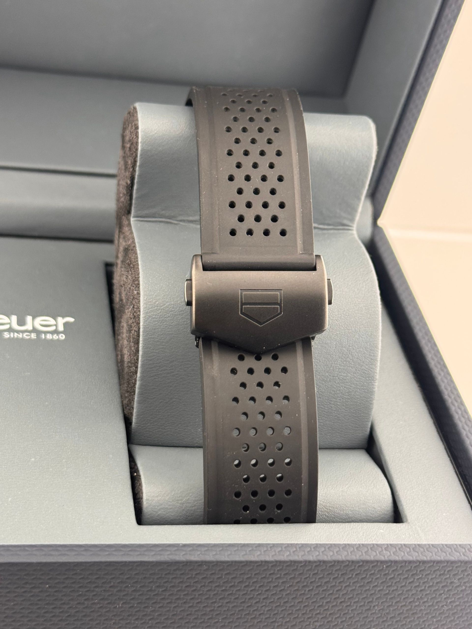 Tag Heuer — 4