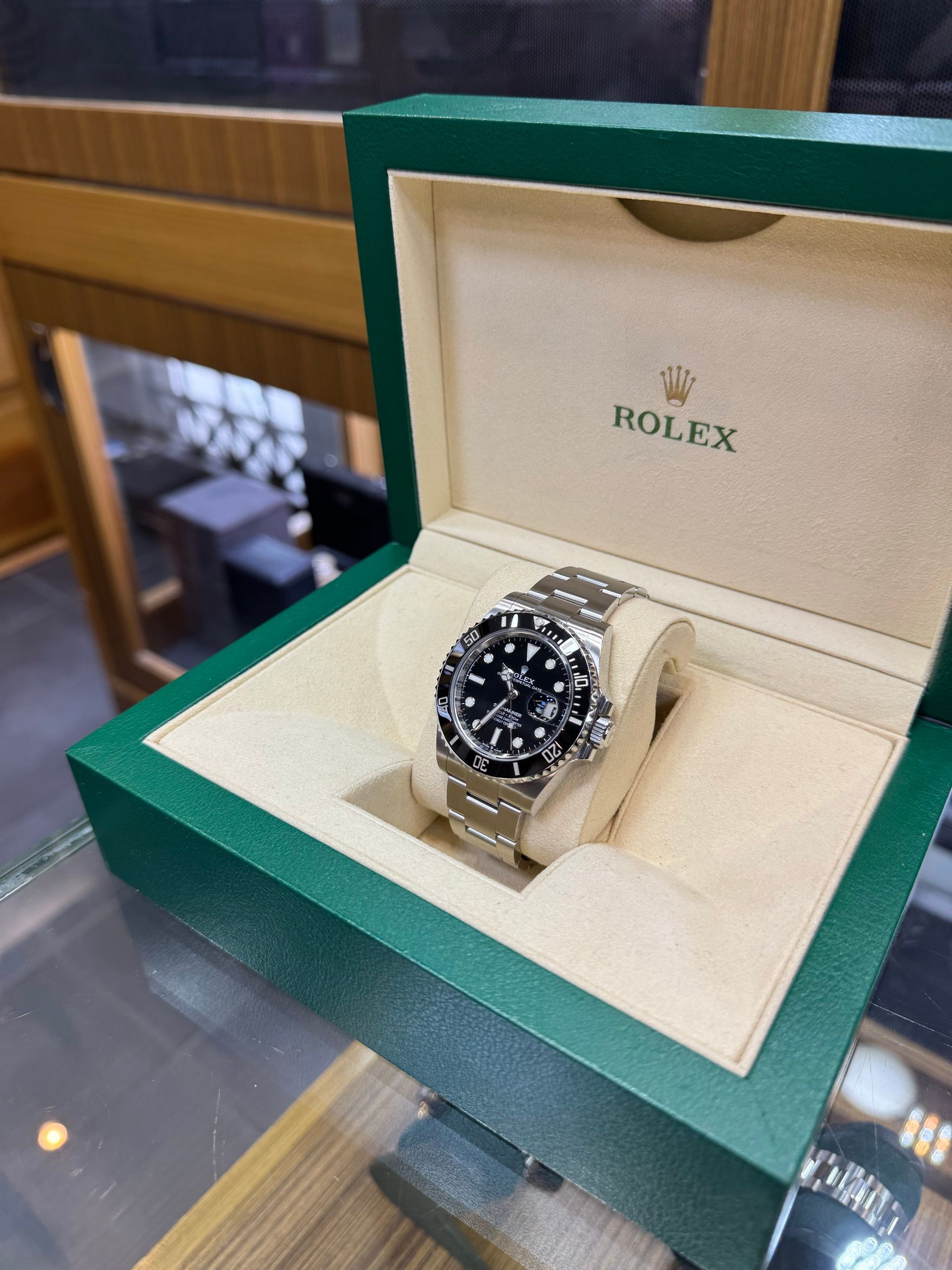 Rolex — 6