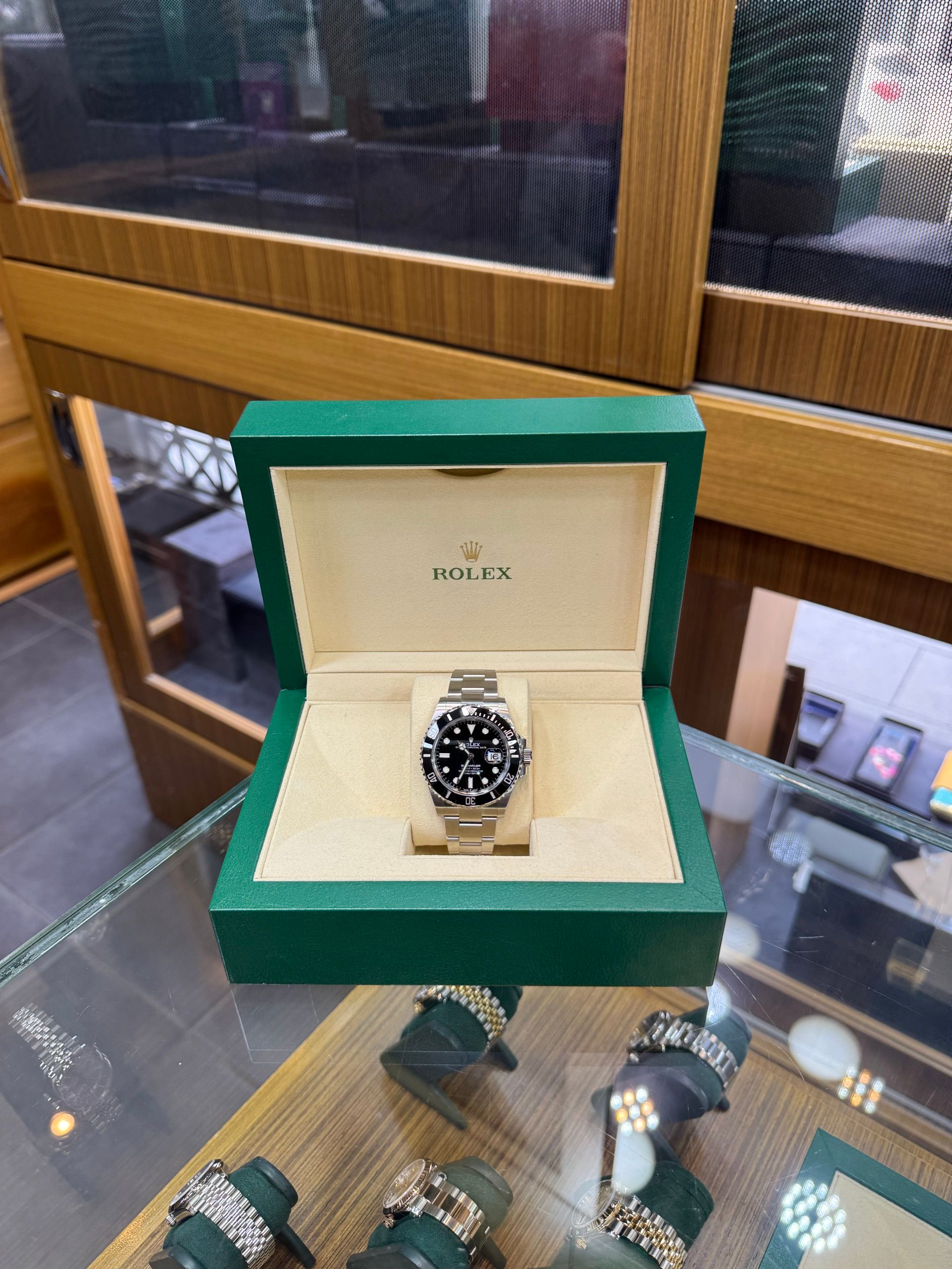 Rolex — 8