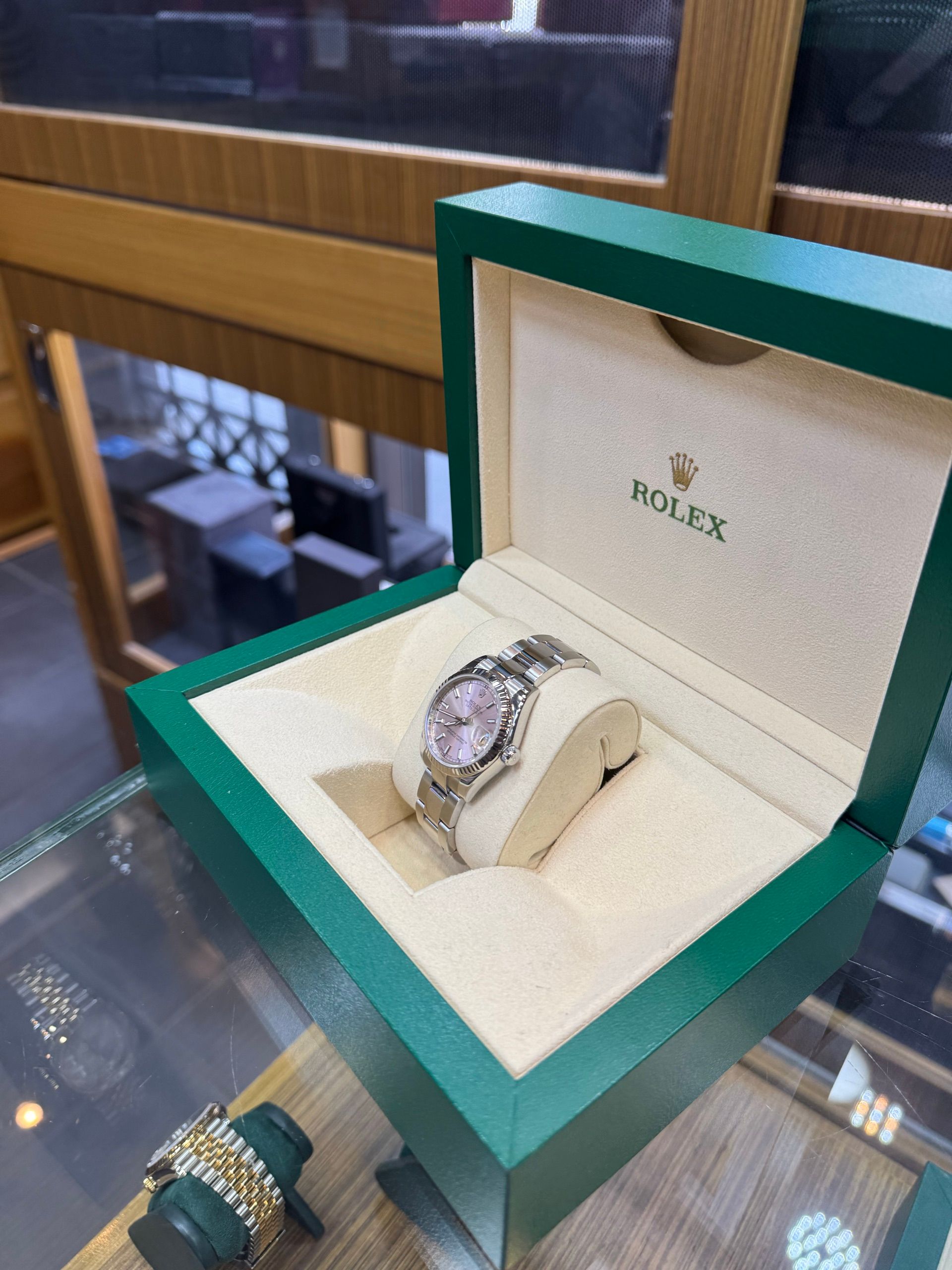 Rolex — 6