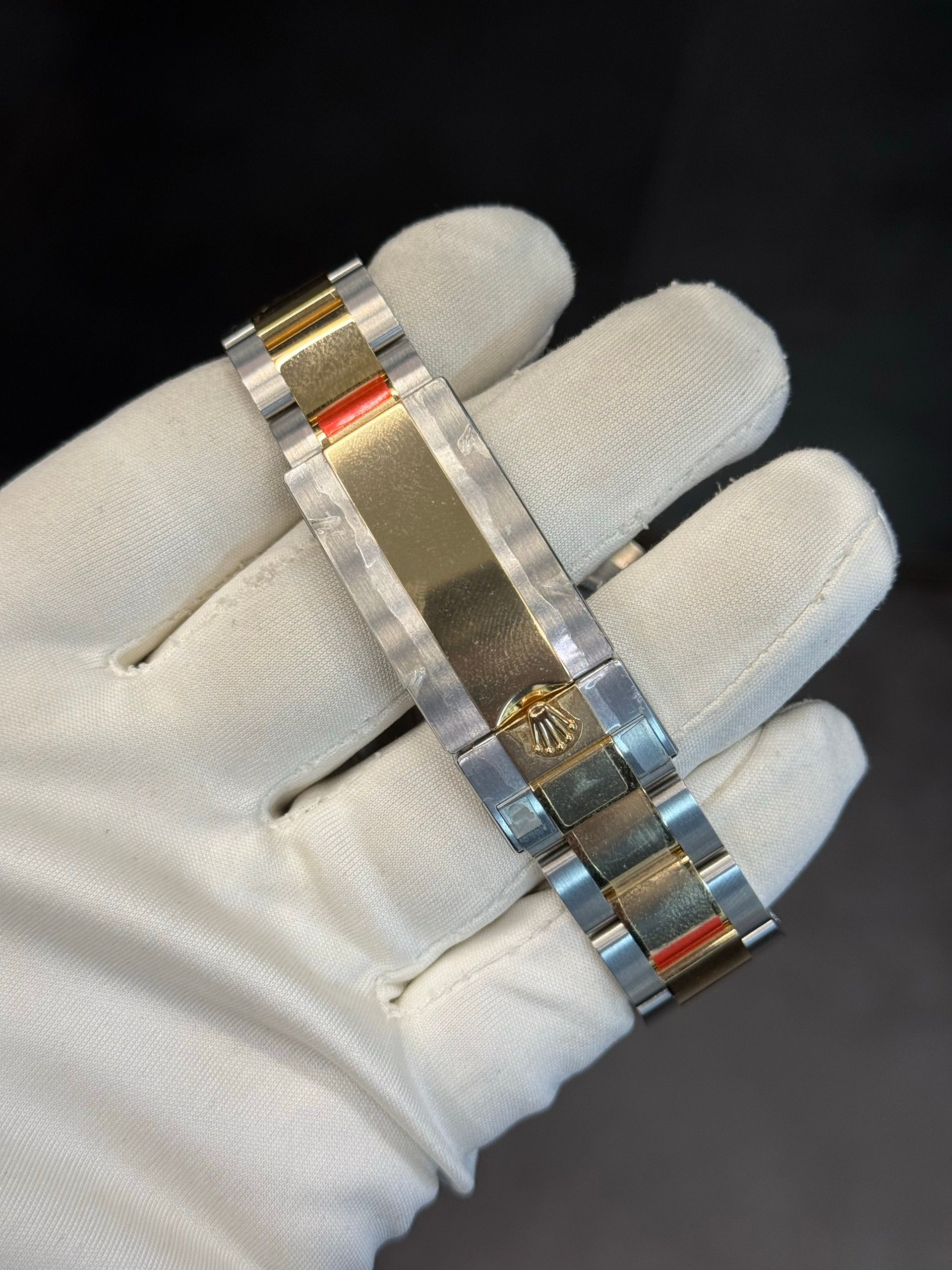 Rolex — 3
