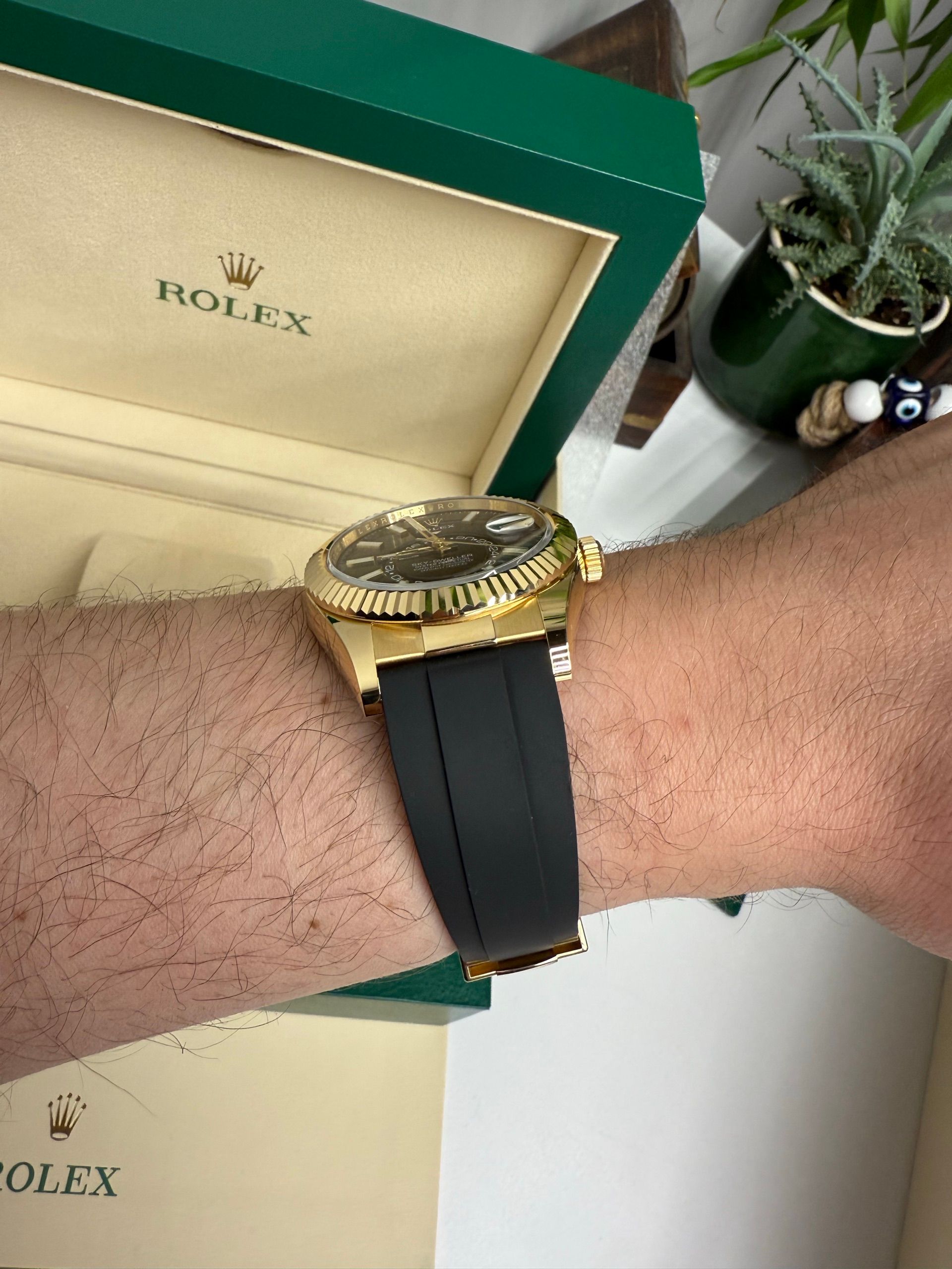 Rolex — 2