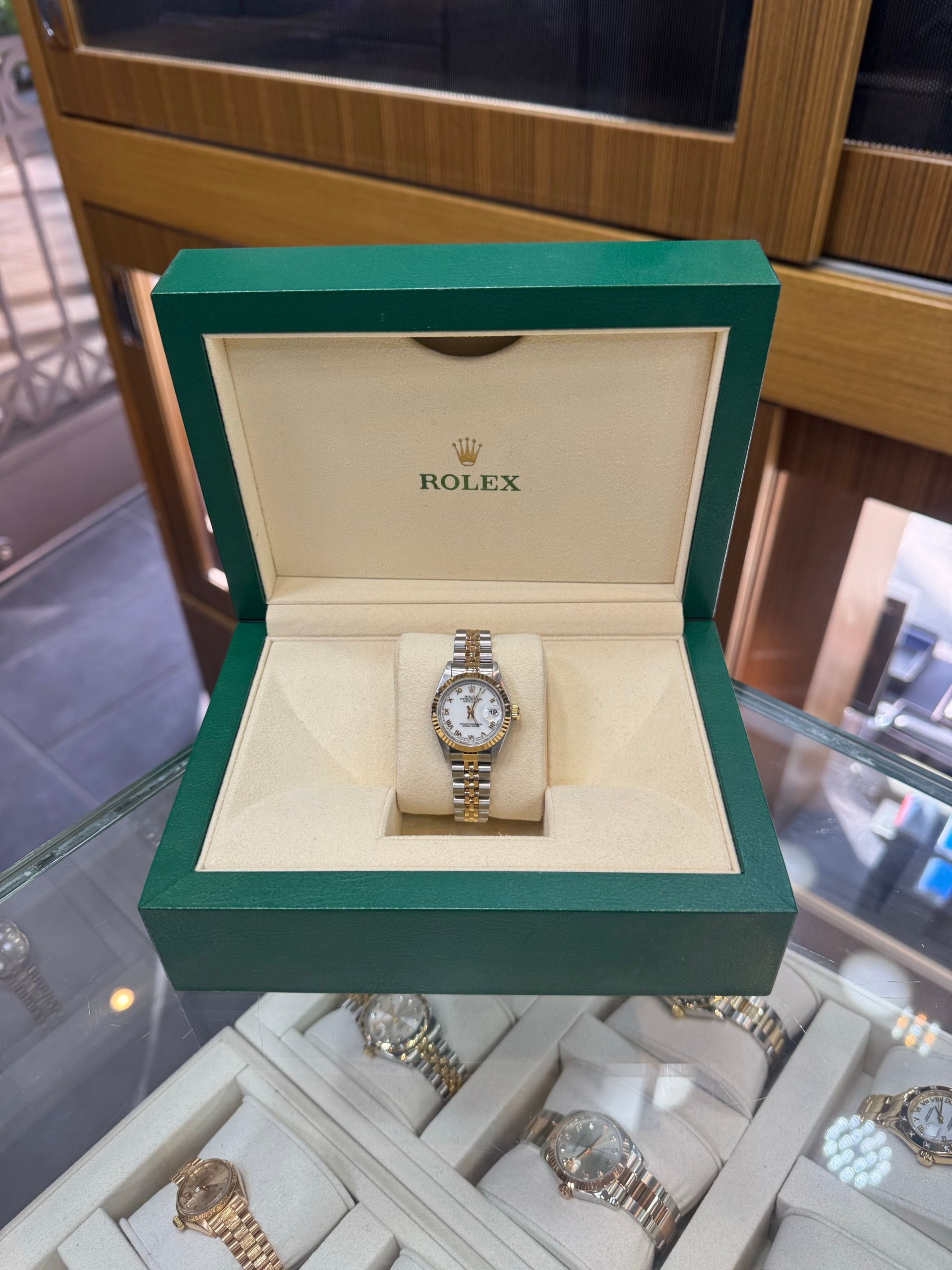 Rolex — 8