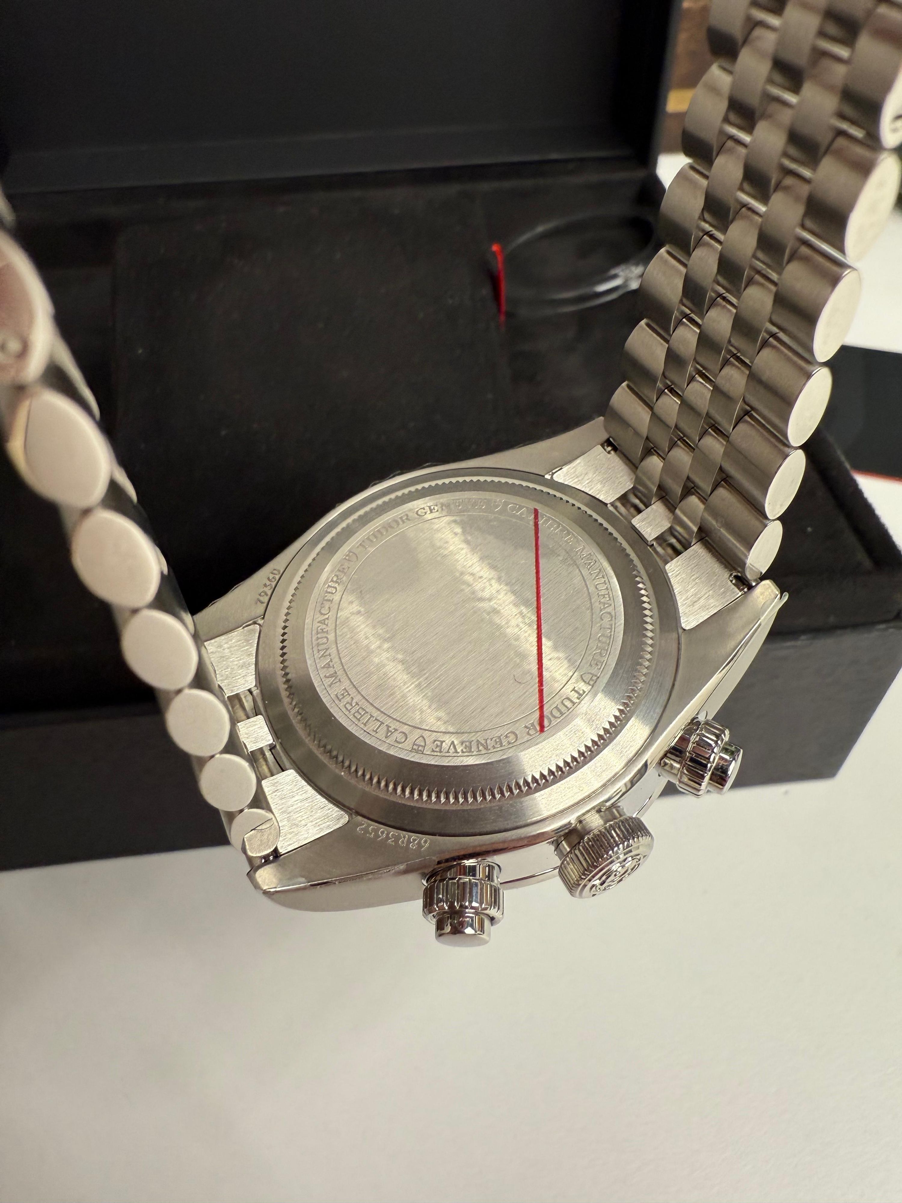 Tudor — 4