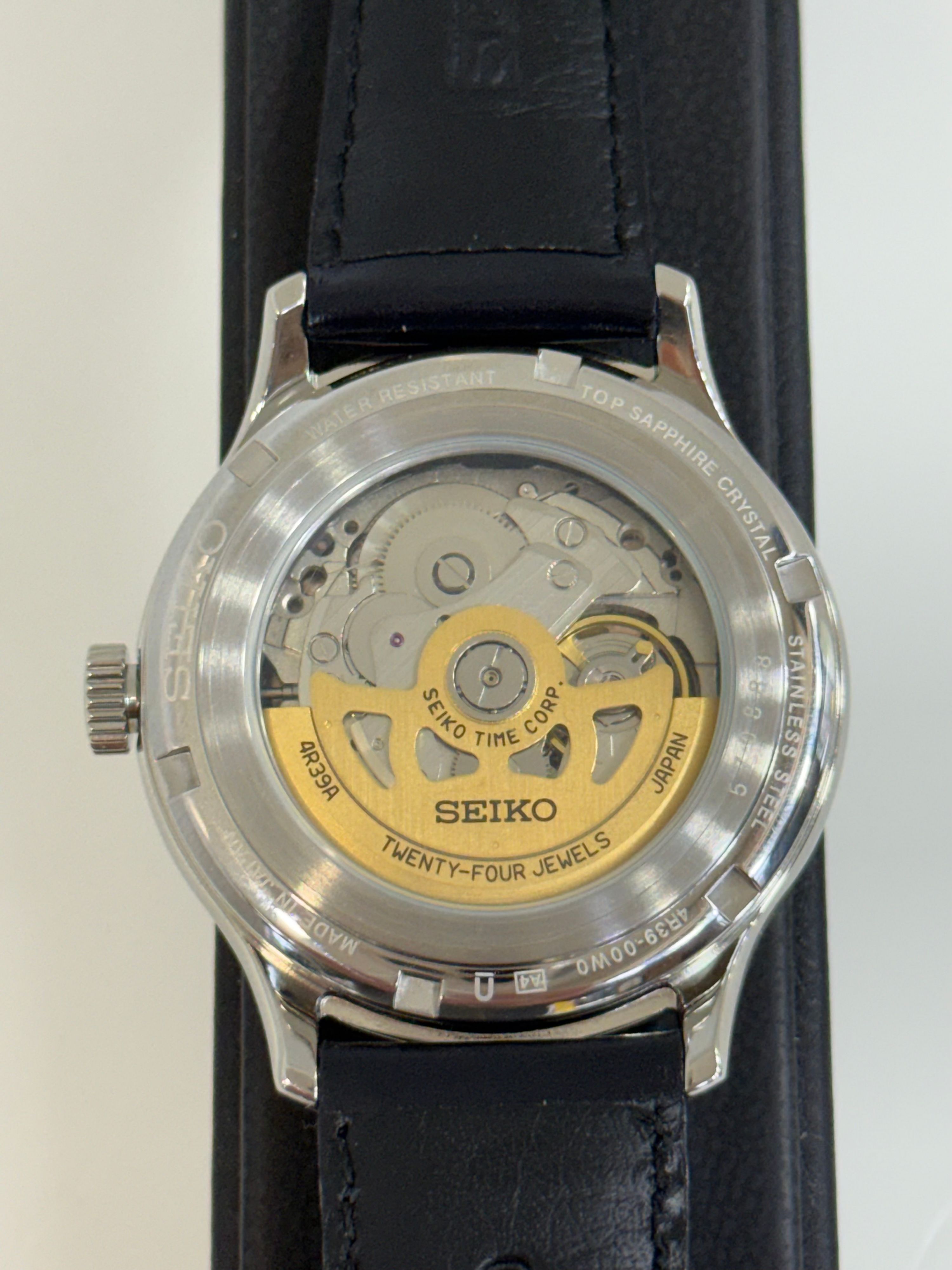 Seiko — 4