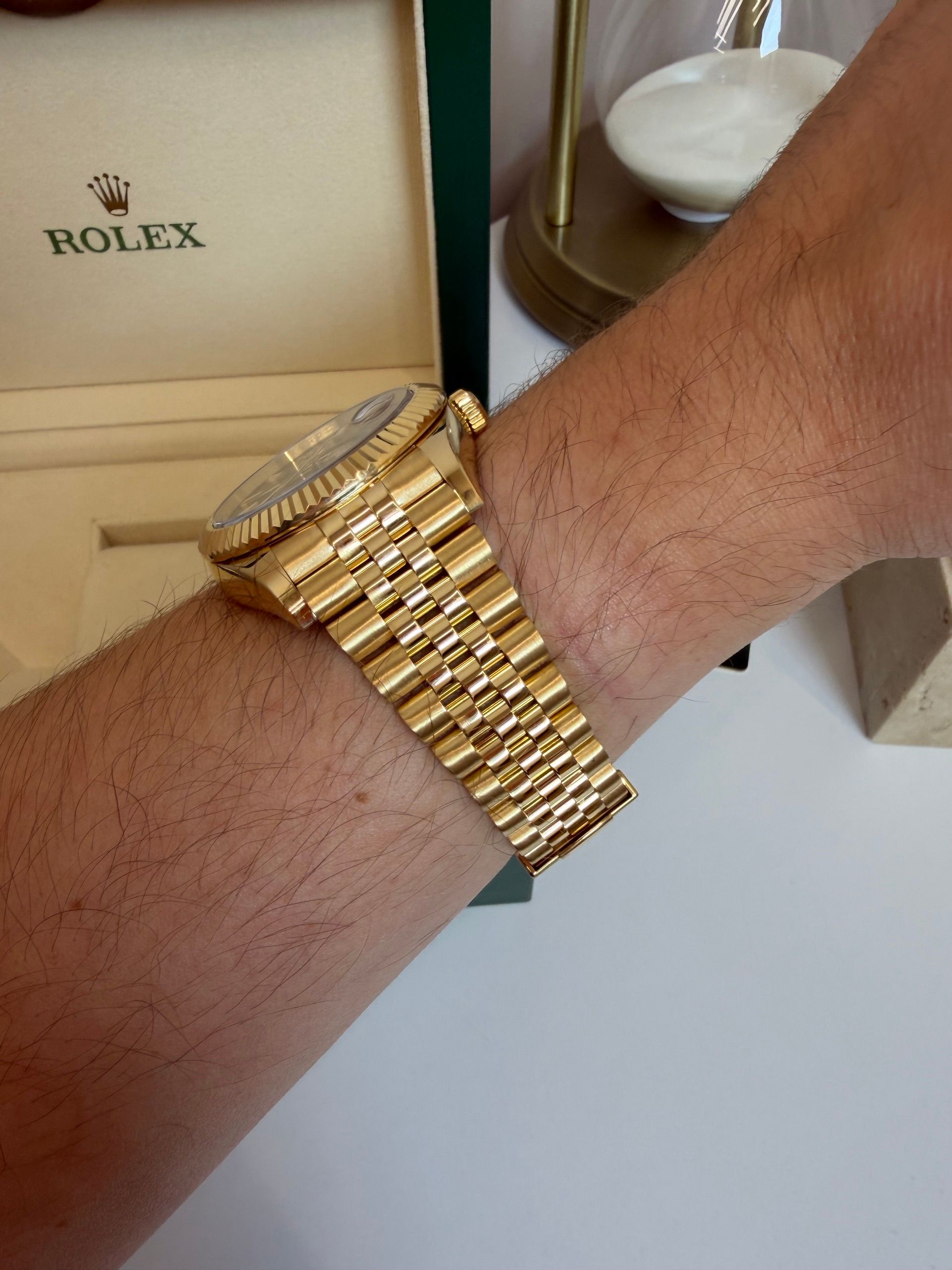 Rolex — 2