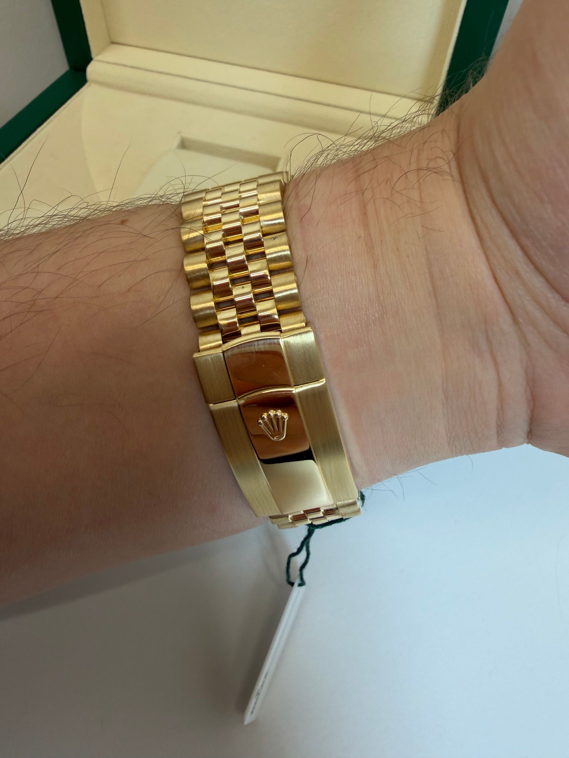 Rolex — 3