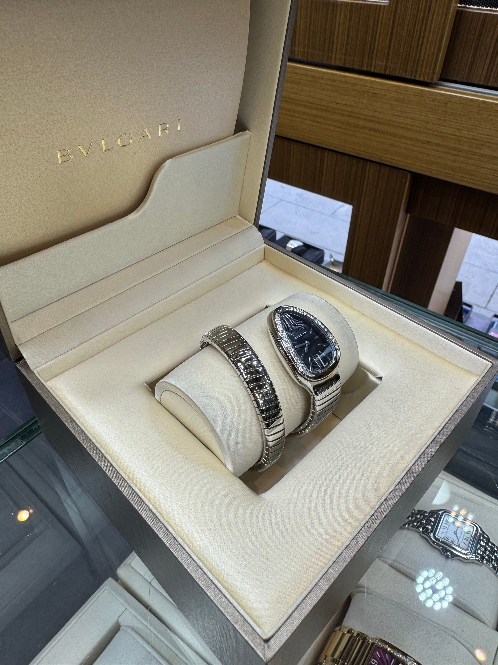Bvlgari — 5