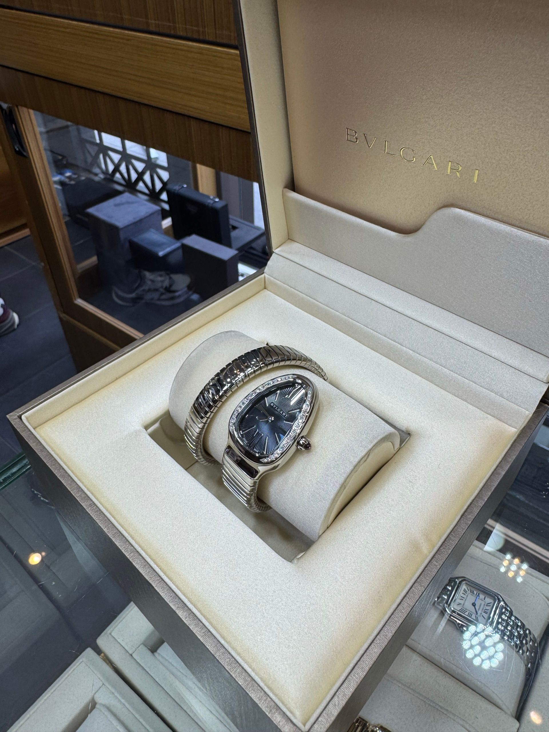 Bvlgari — 6