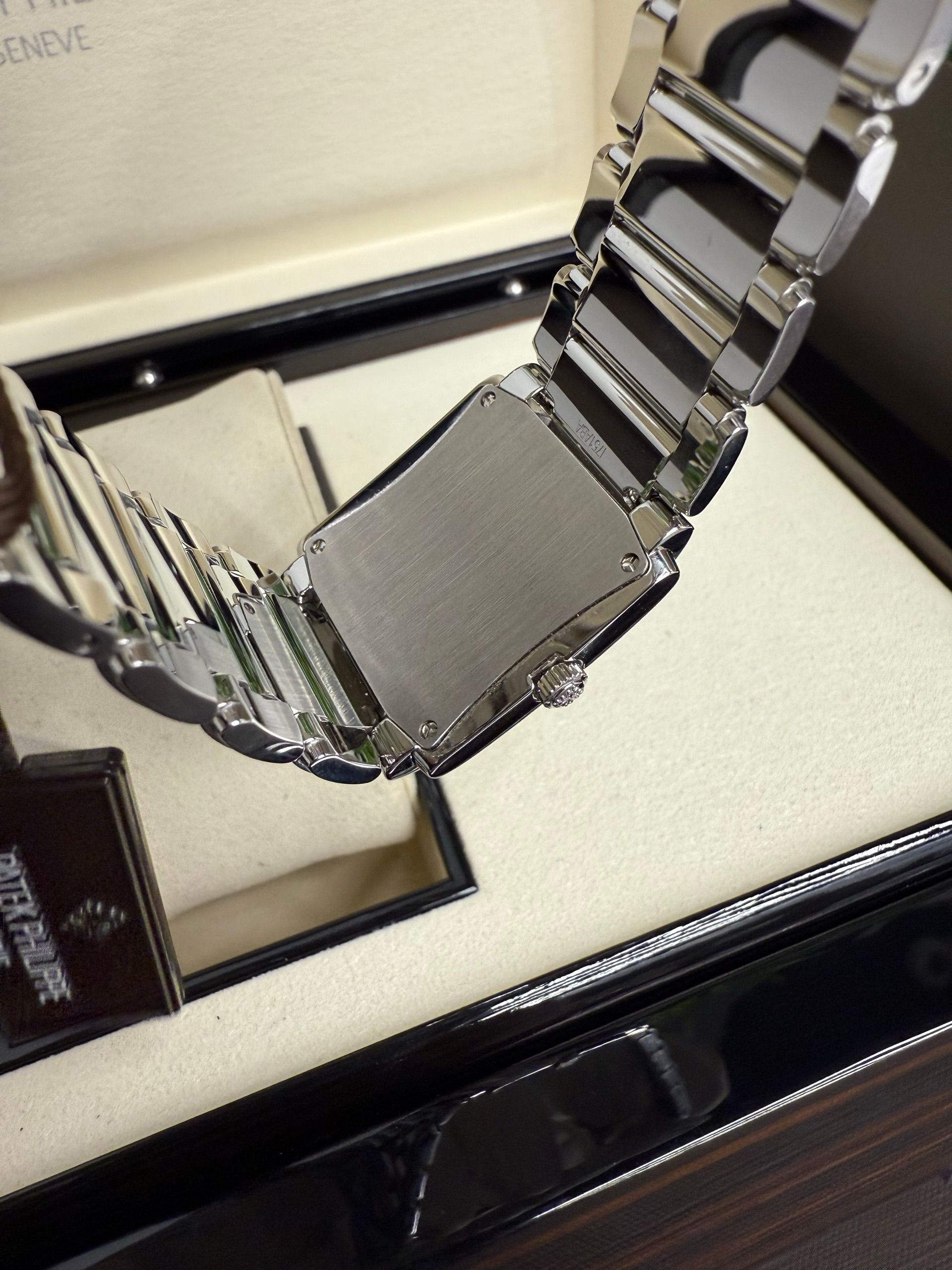 Patek Philippe — 5
