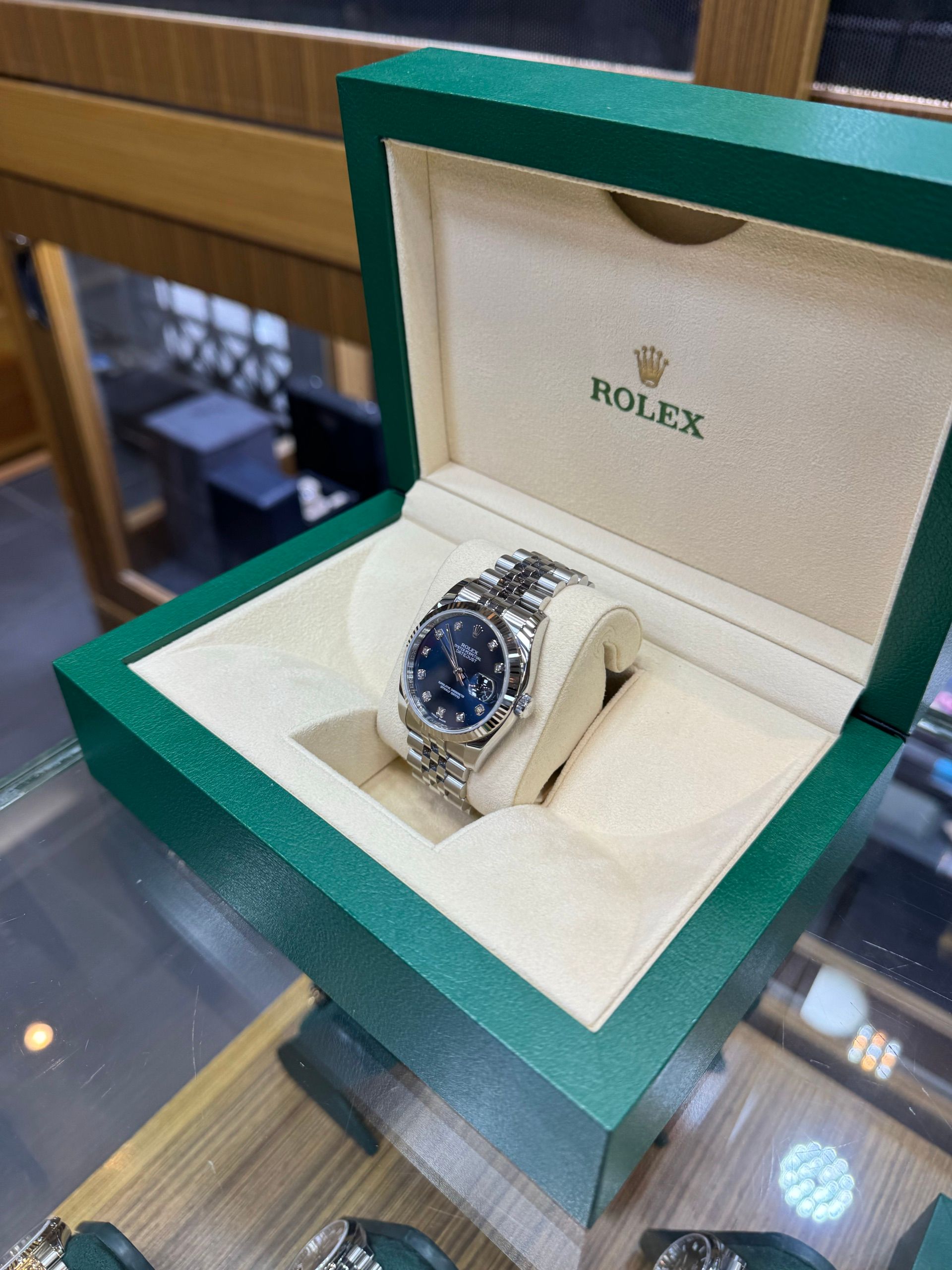 Rolex — 6