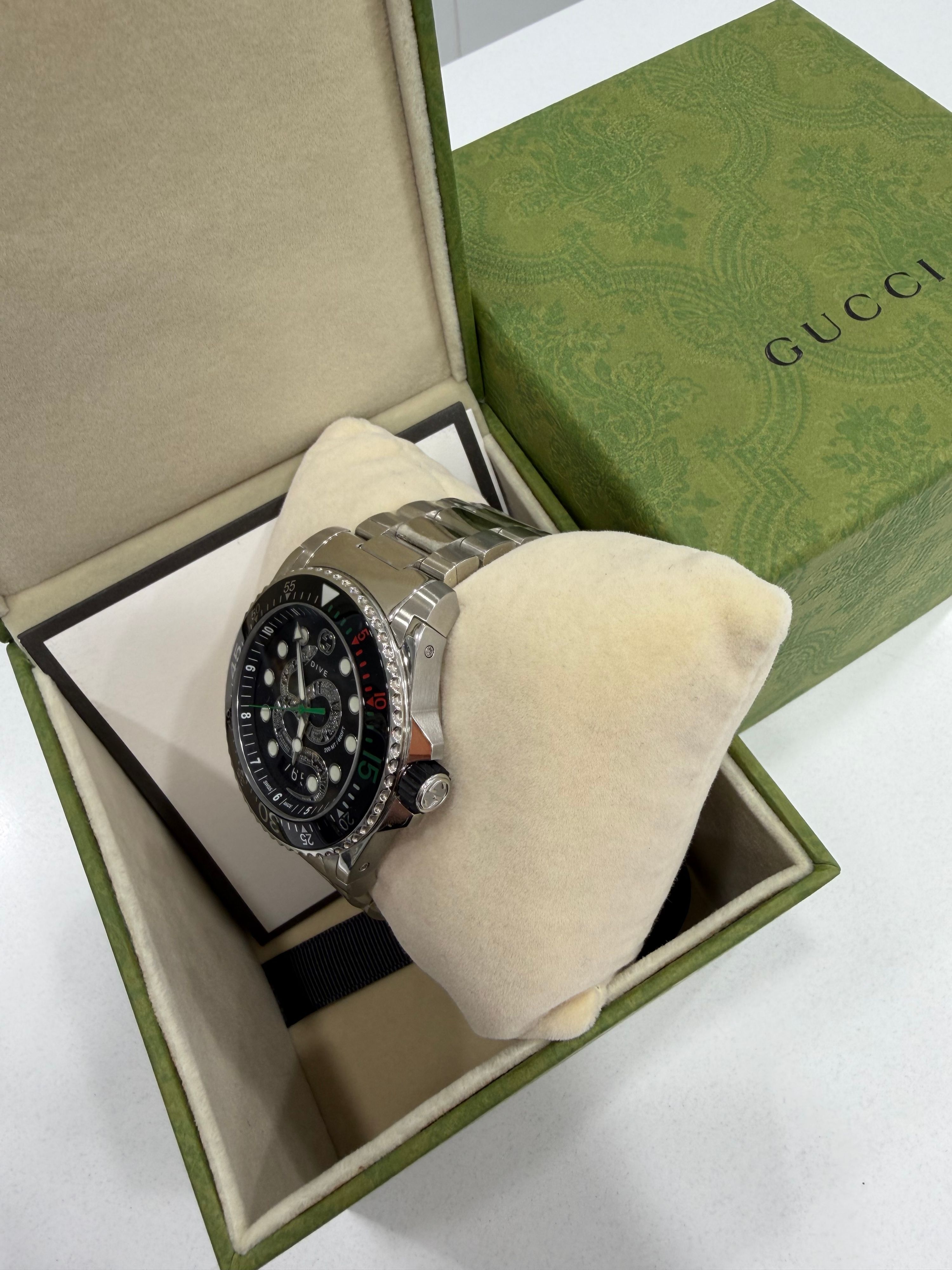 Gucci — 4