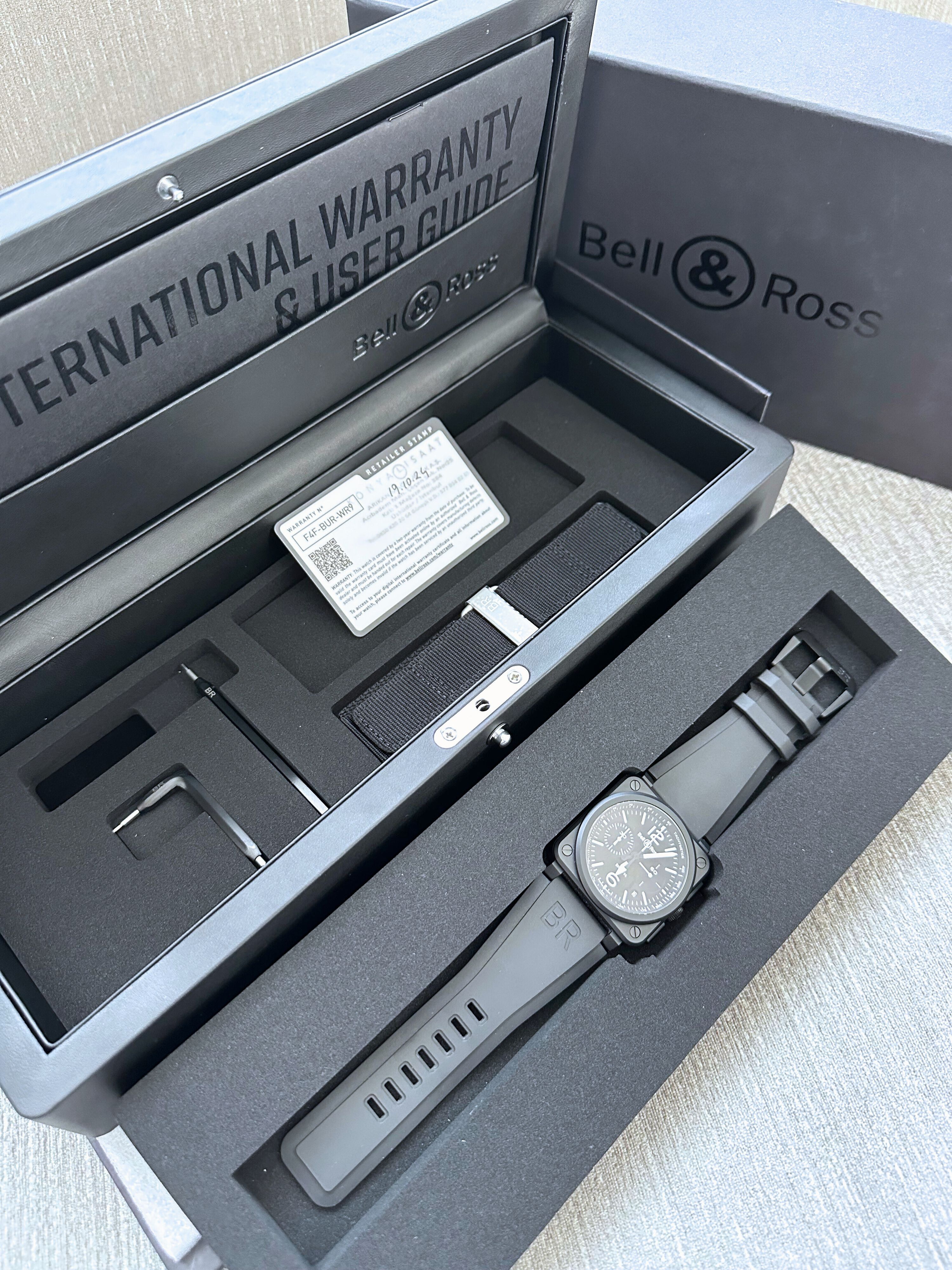 Bell & Ross — 3