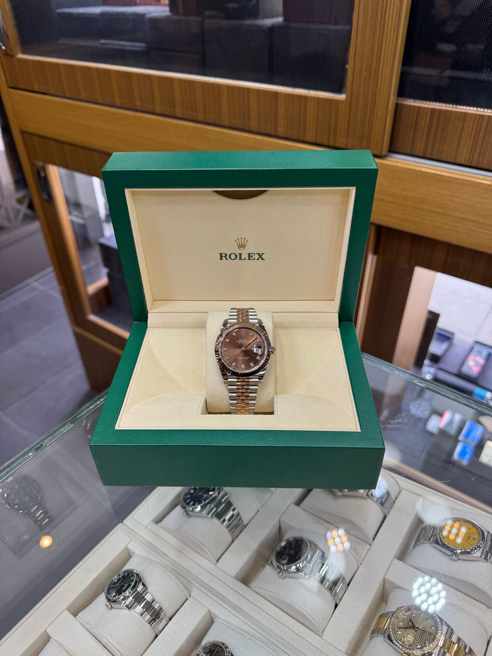 Rolex — 8