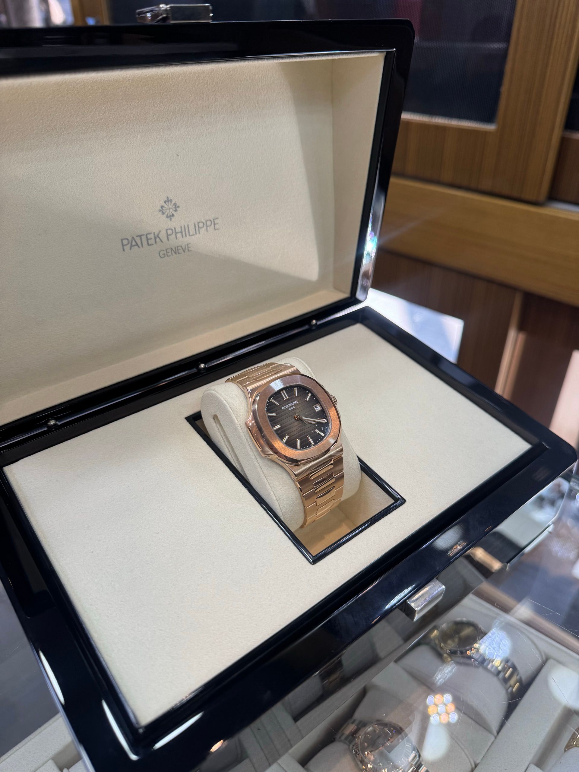 Patek Philippe — 5